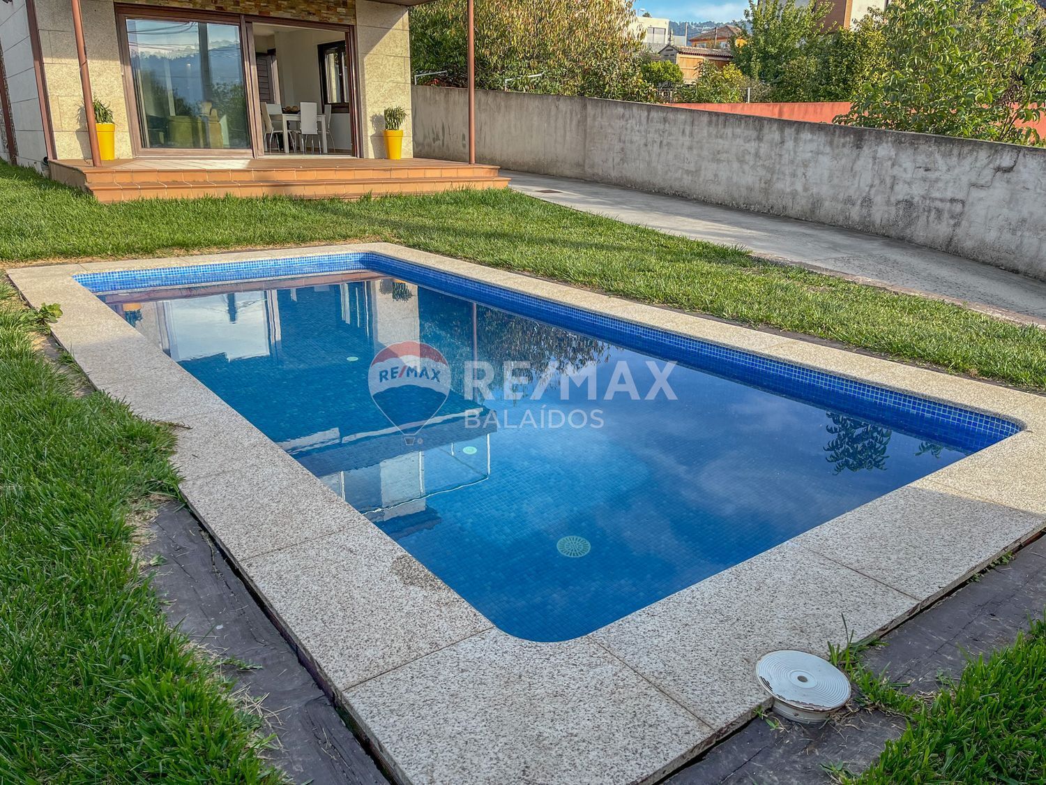 Casa en venta  calle RU SEIXO-BEADE, Vigo  1/1
