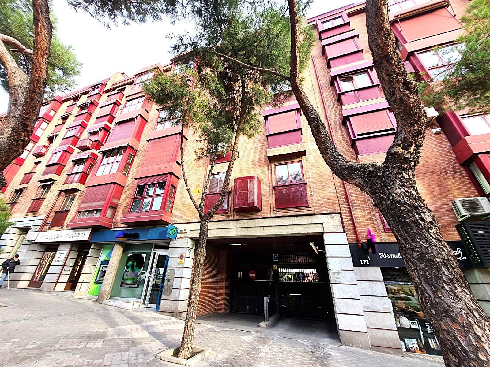 Garaje en venta en calle De Juan Antonio Vallejo-nájera Botas, Madrid 4/4