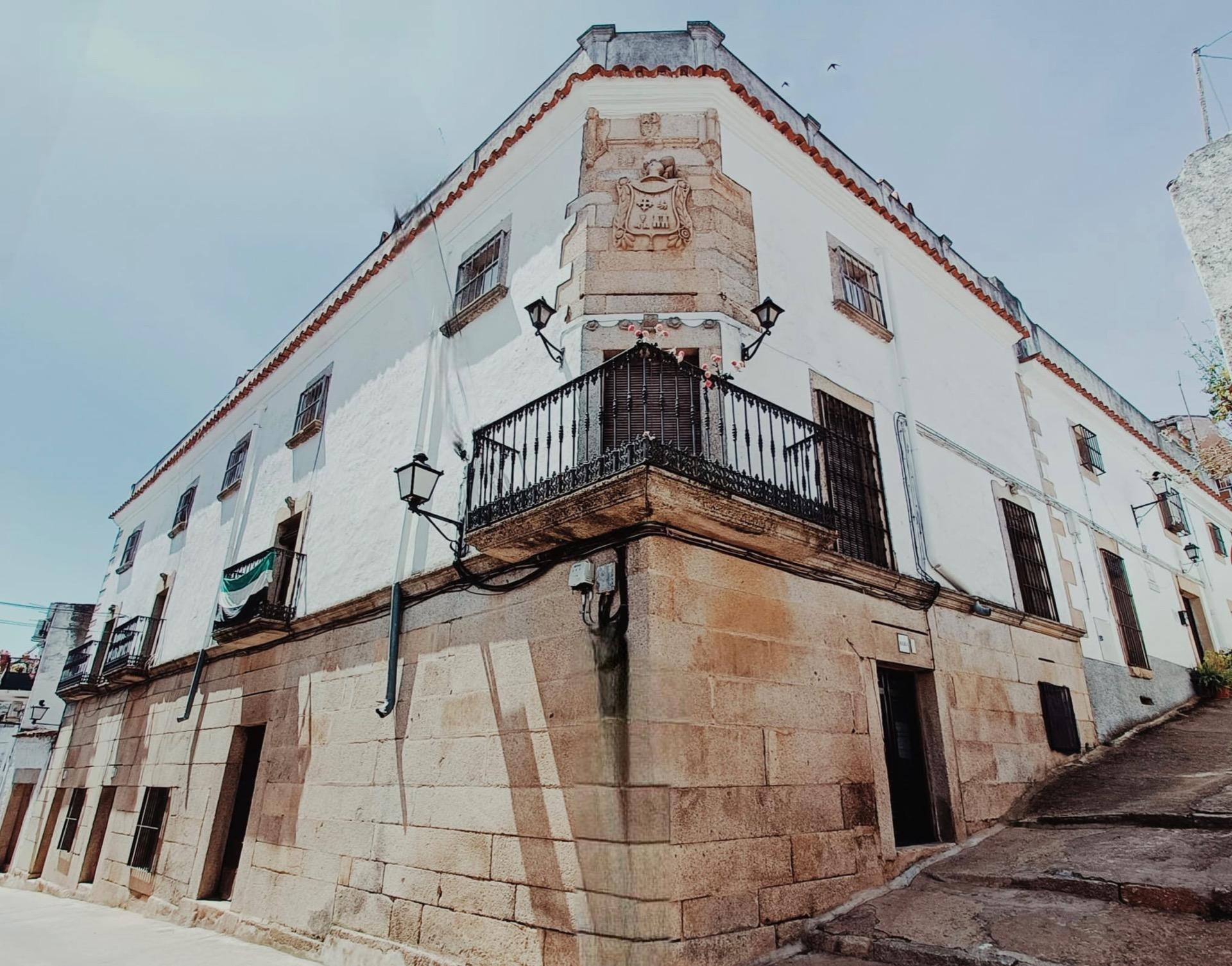 Casa en venta en Alcuescar 4/89