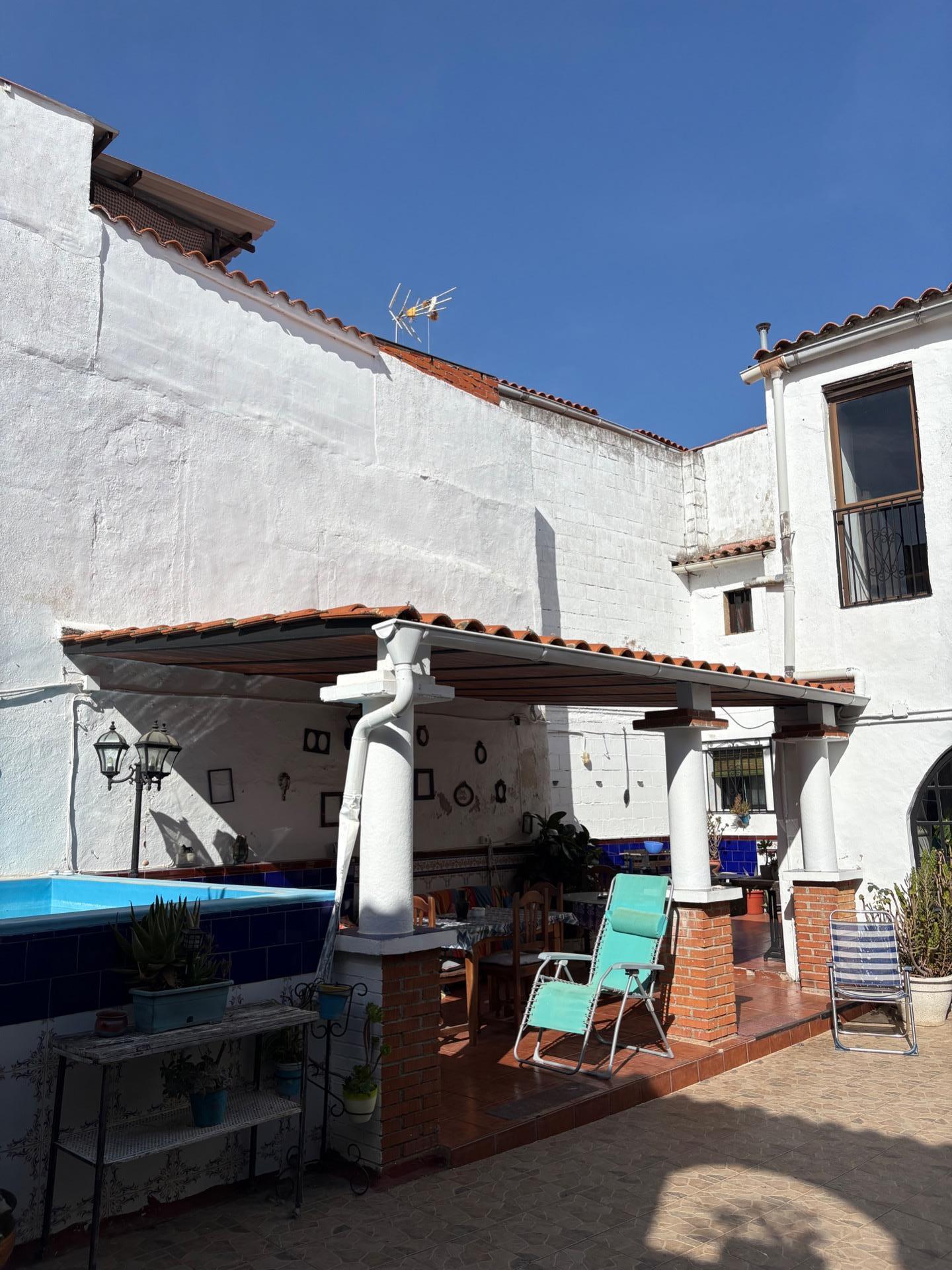 Casa en venta en Alcuescar 64/89