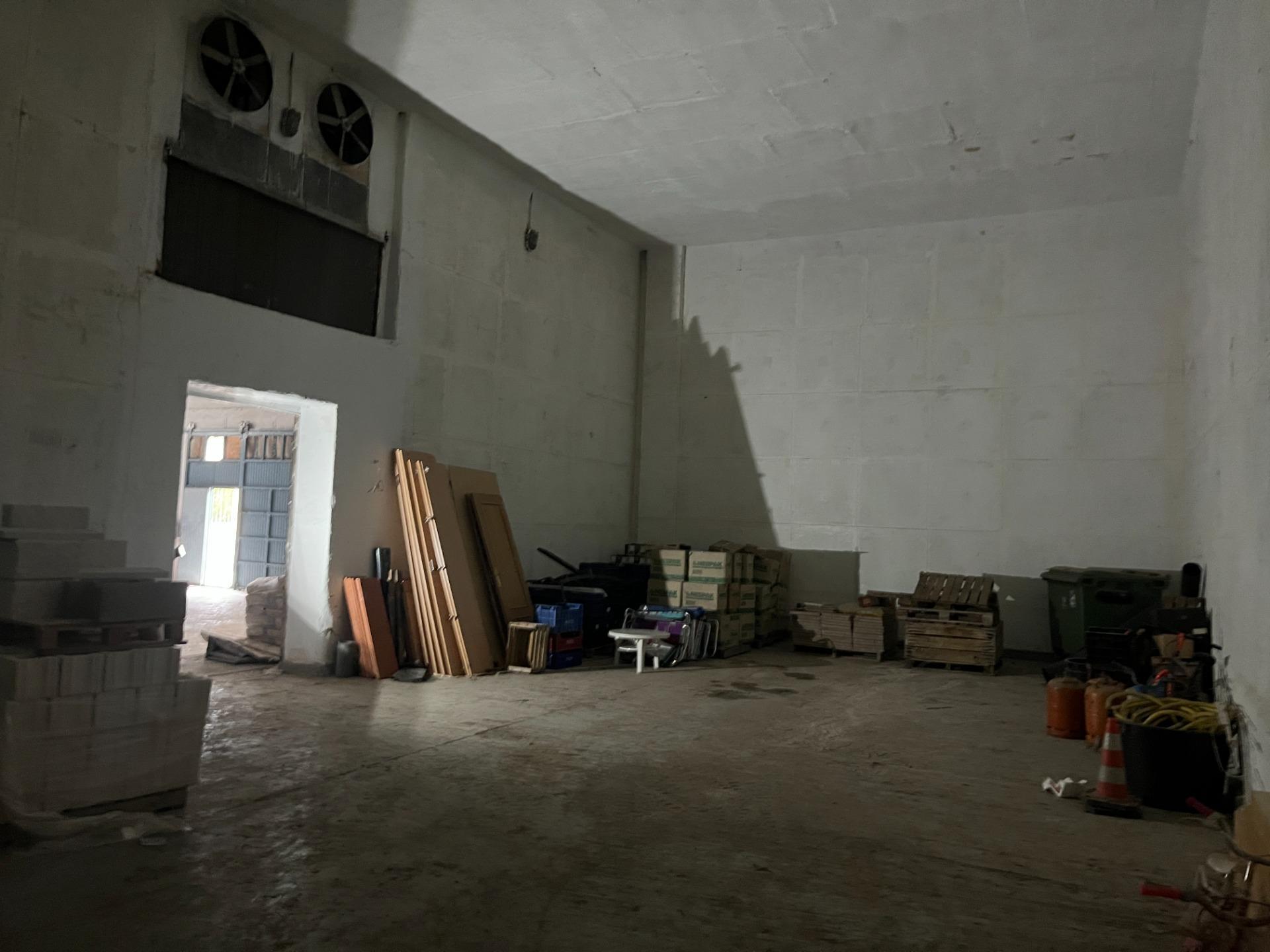 Naves-Venta-MorÃ©s-2415929-Foto-9