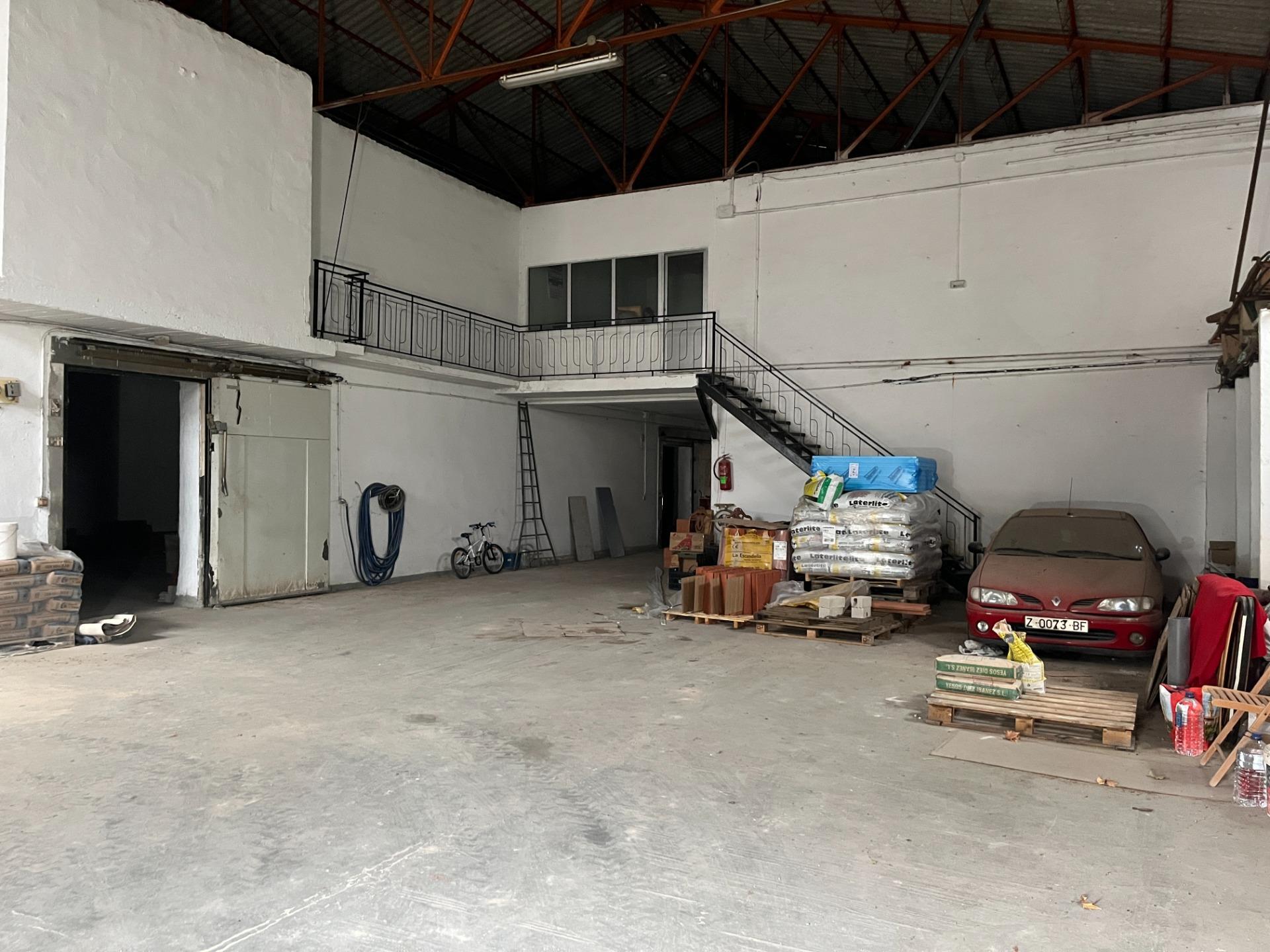 Naves-Venta-MorÃ©s-2415929-Foto-5