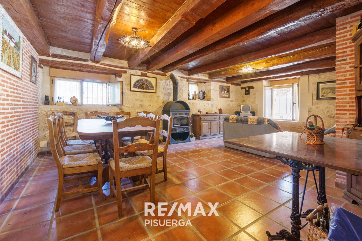 Casa en venta  calle de la Cruz, Torrescarcela  1/1