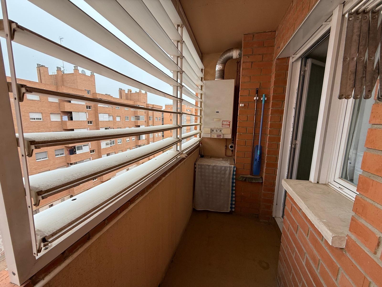 Pisos-Alquiler-Zaragoza-2416070-Foto-13