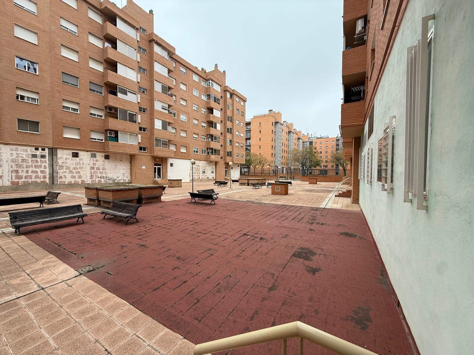 Pisos-Alquiler-Zaragoza-2416070-Foto-32