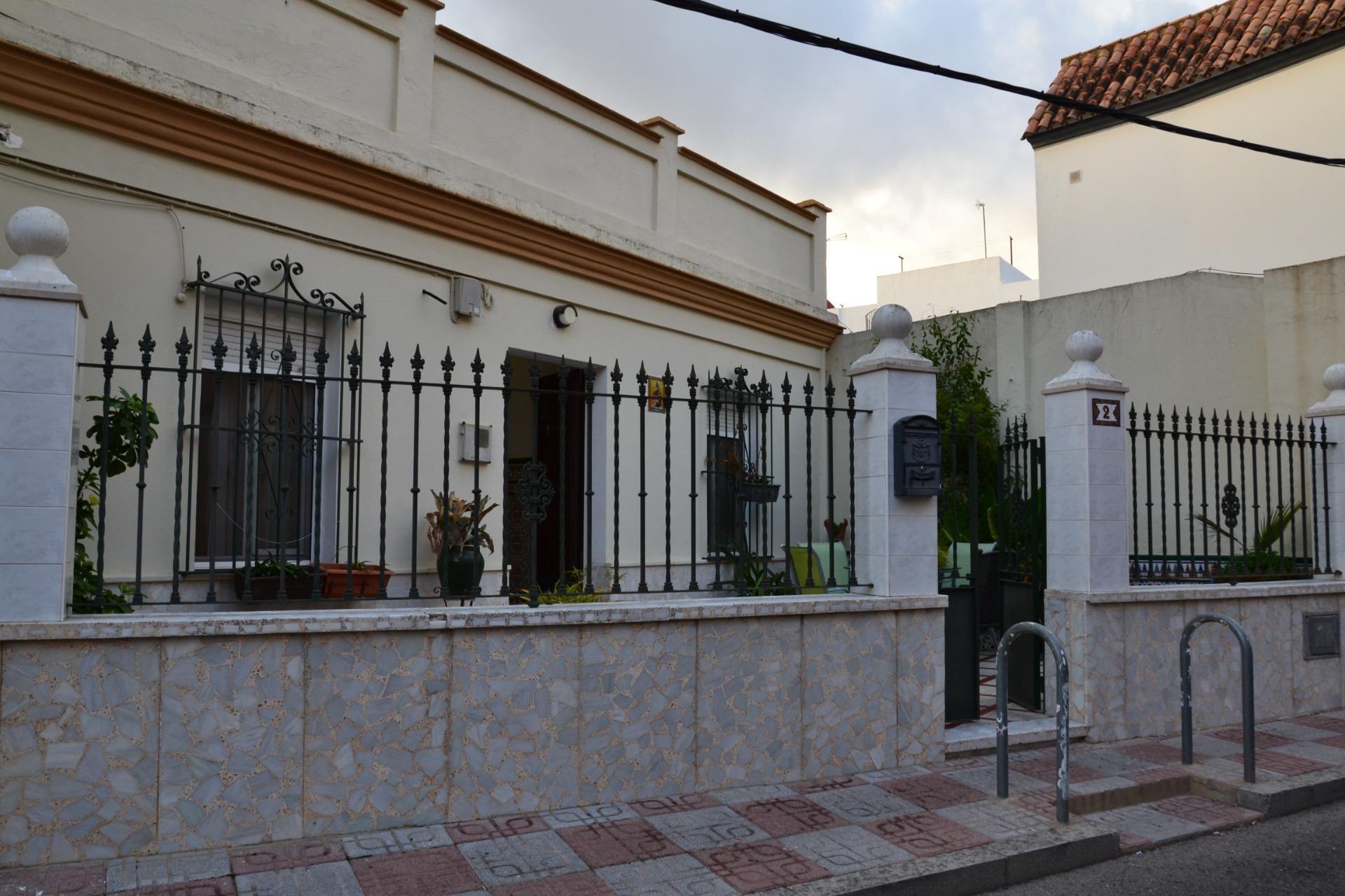 Chalet adosado en venta, Espartinas, Sevilla