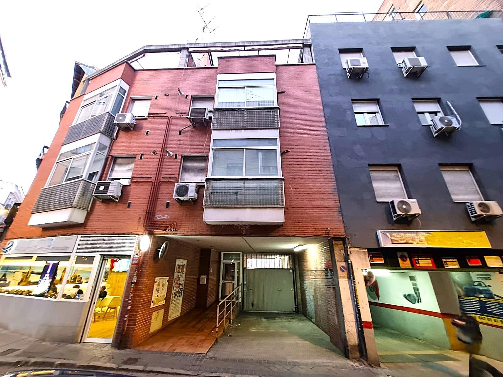 Garaje en venta  calle de Fulgencio de Miguel, Madrid  1/1