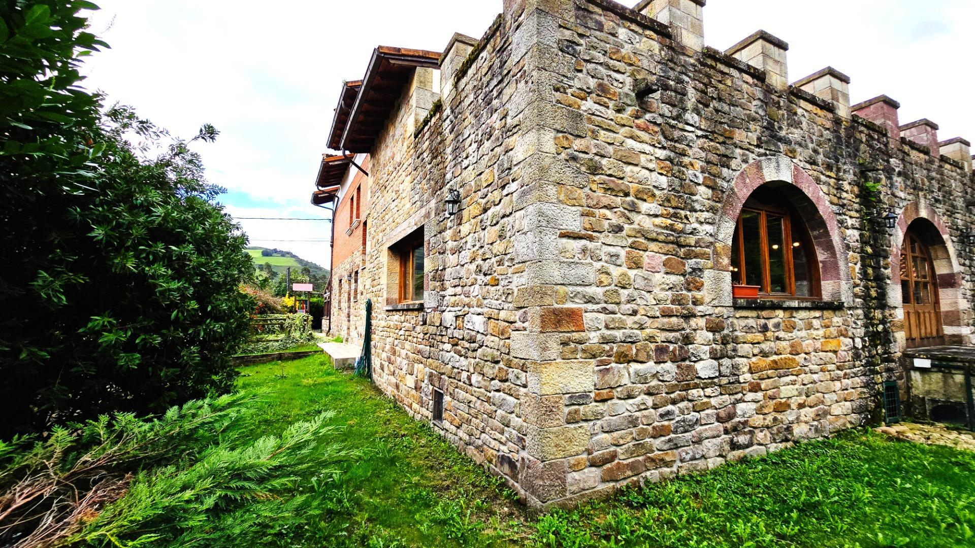 Edificios-Venta-CabuÃ©rniga-2106576-Foto-4