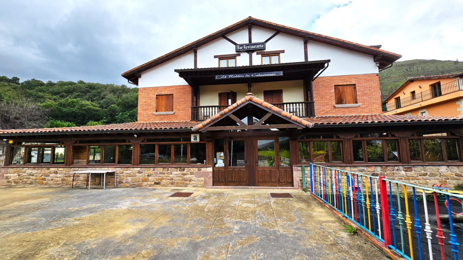 Edificio en venta, Renedo de Cabuérniga, Cantabria