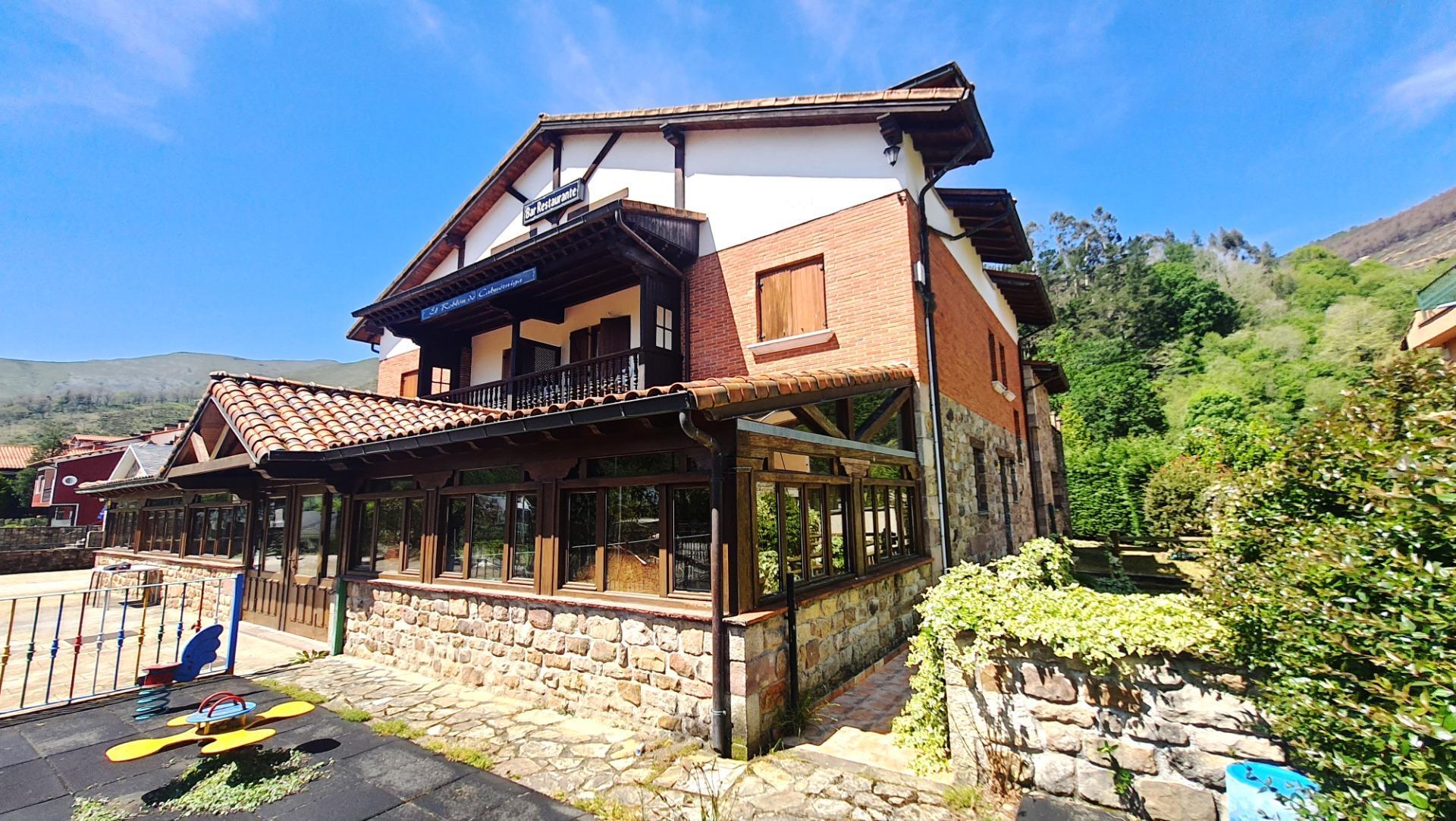 Edificios-Venta-CabuÃ©rniga-2106576-Foto-2