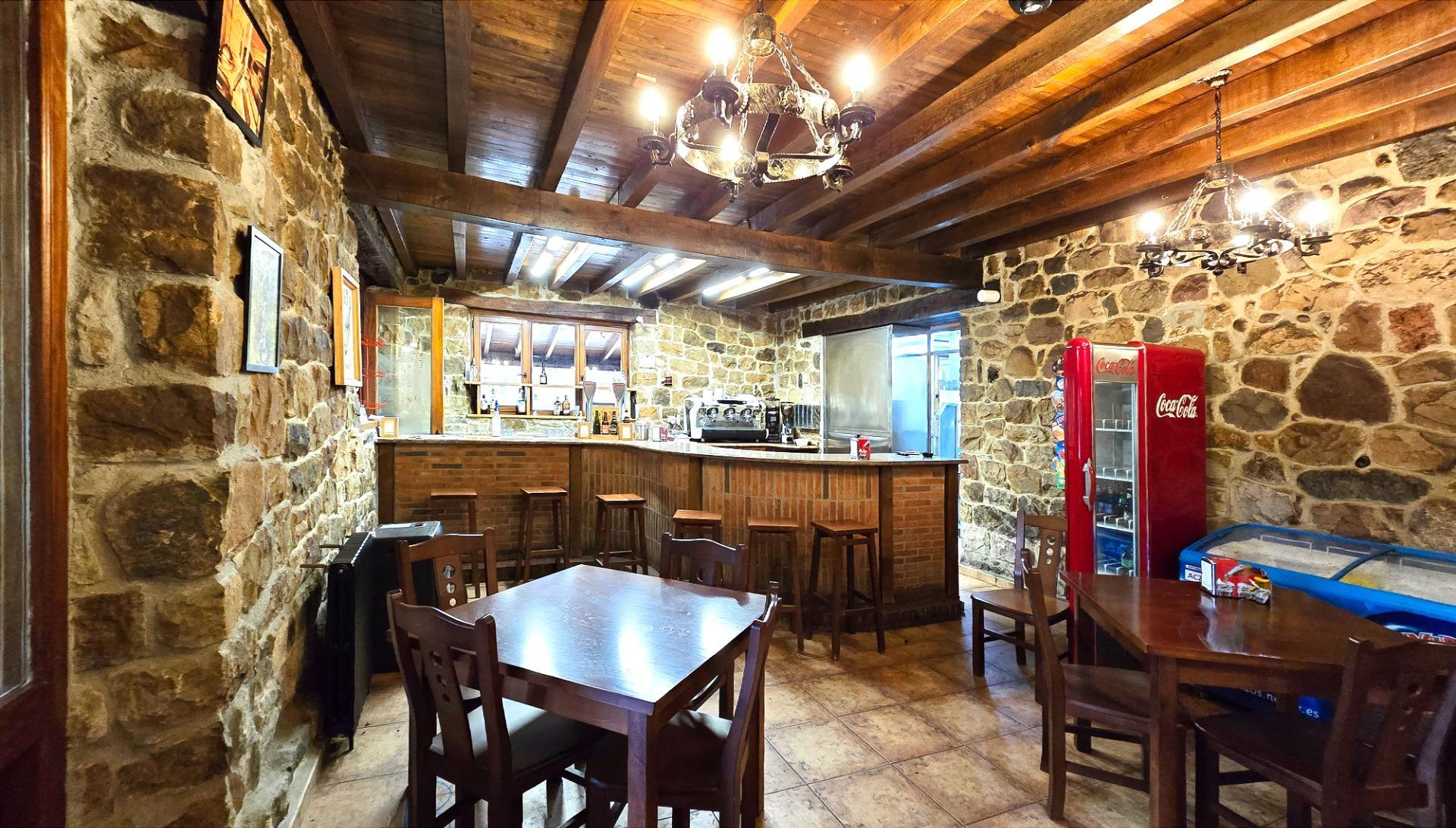 Edificios-Venta-CabuÃ©rniga-2106576-Foto-11