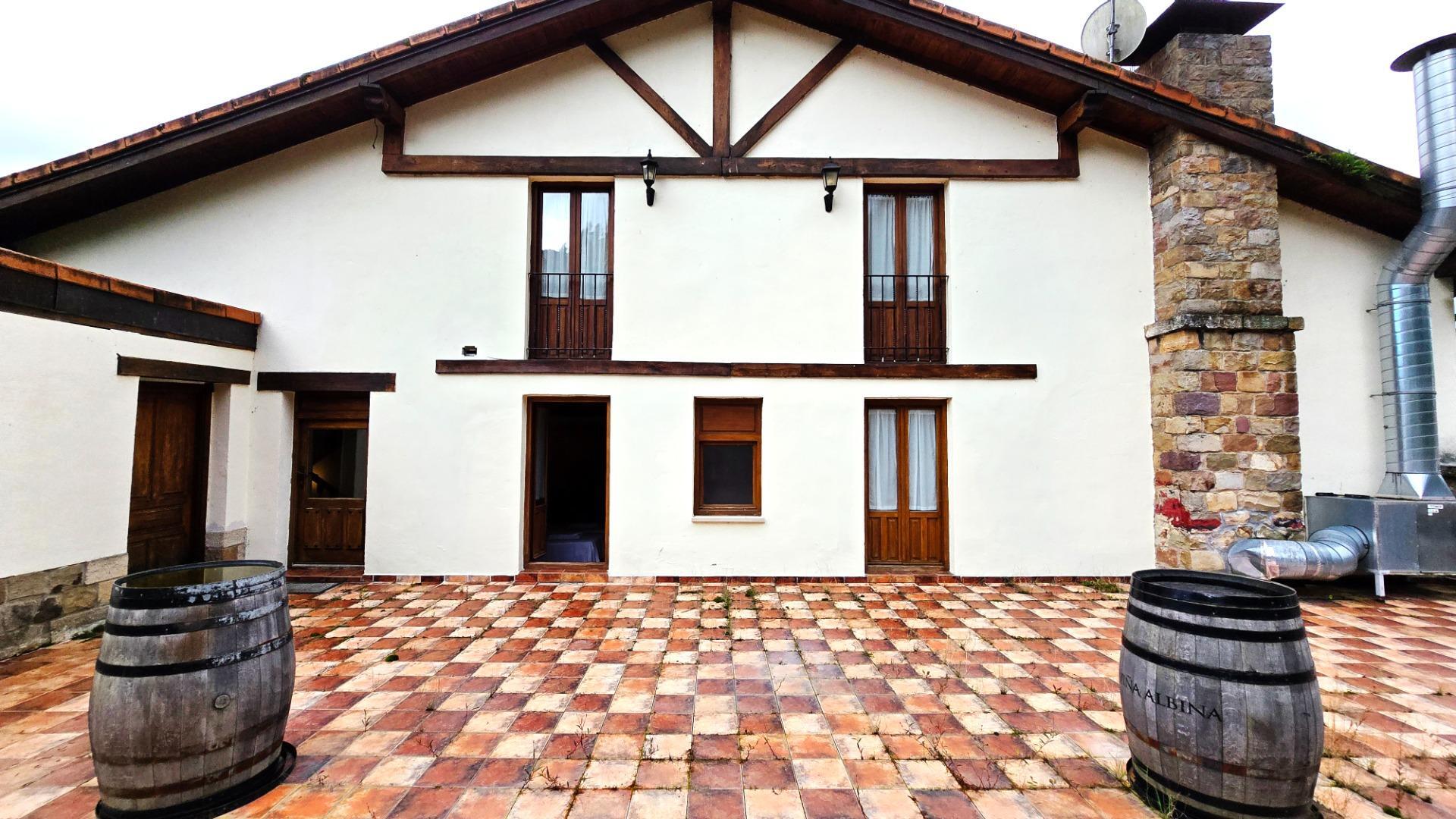 Edificios-Venta-CabuÃ©rniga-2106576-Foto-31