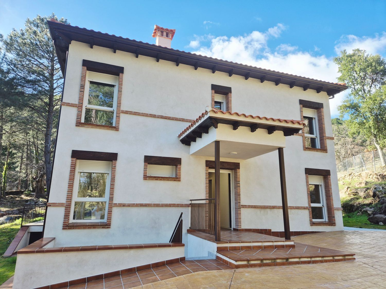 Chalet individual en venta, Piedralaves, Ávila