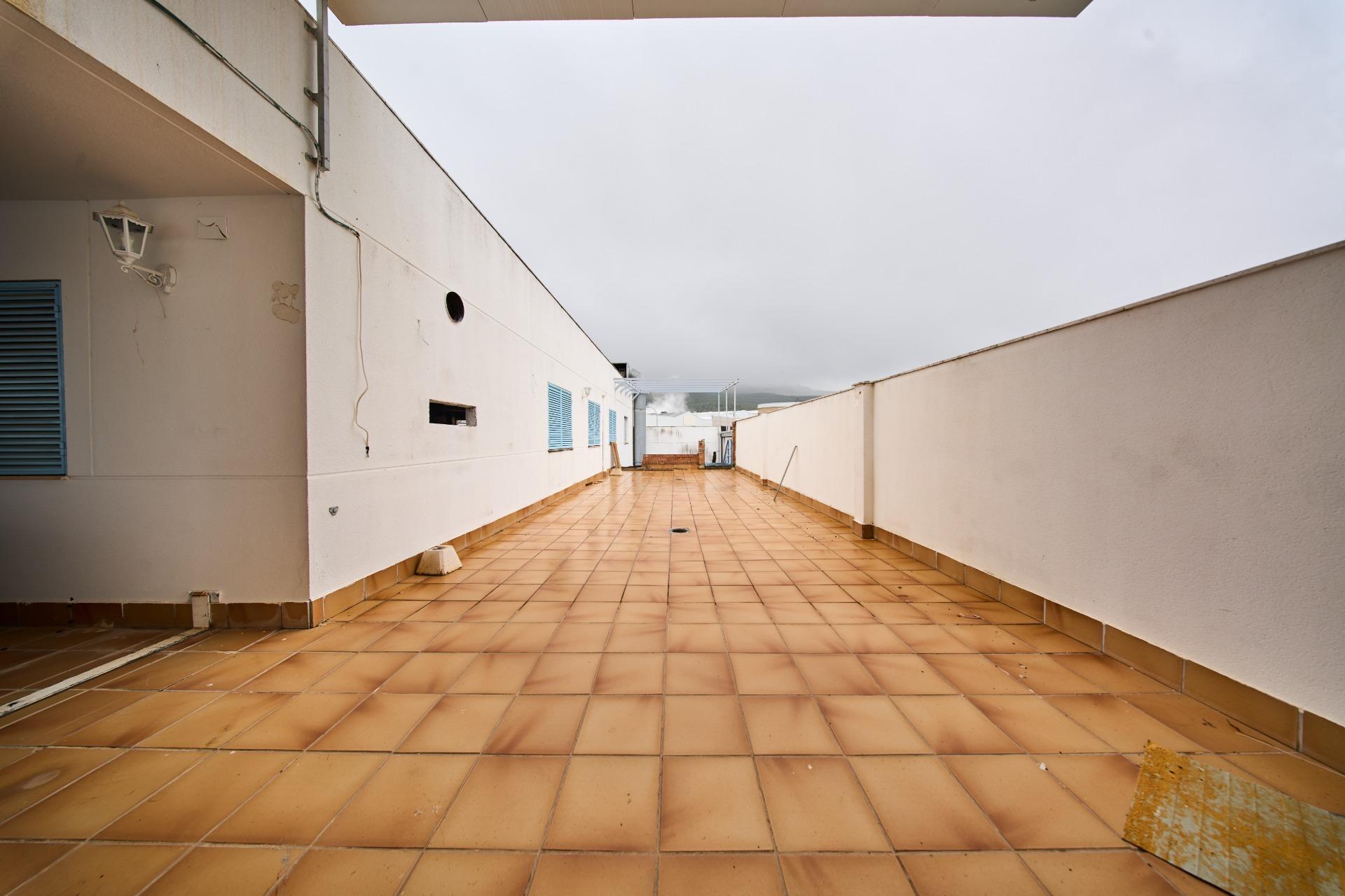 Negocios-Venta-Castillo de LocubÃ­n-2113695-Foto-50