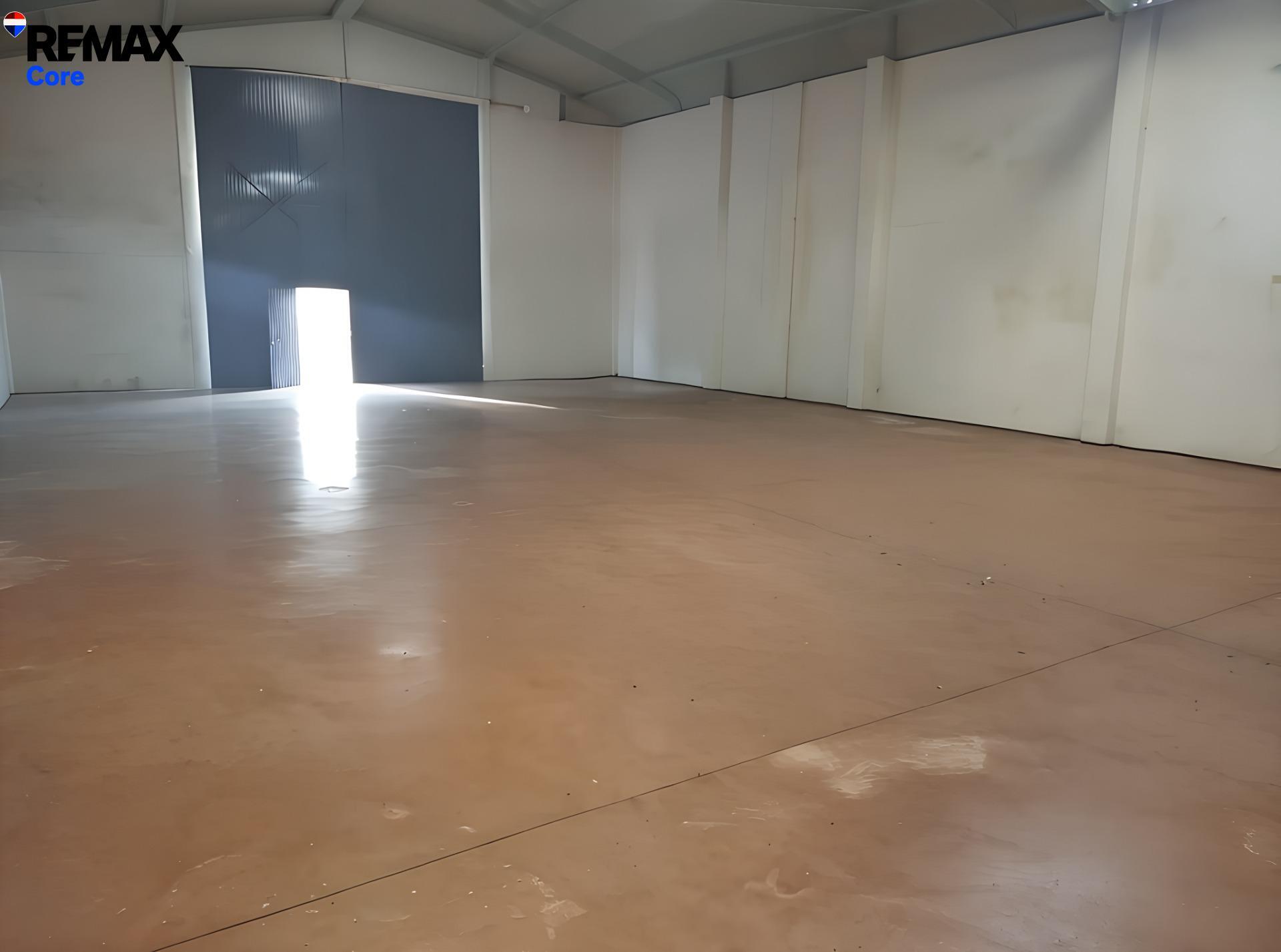 Nave Industrial en venta en Esparragalejo 3/16
