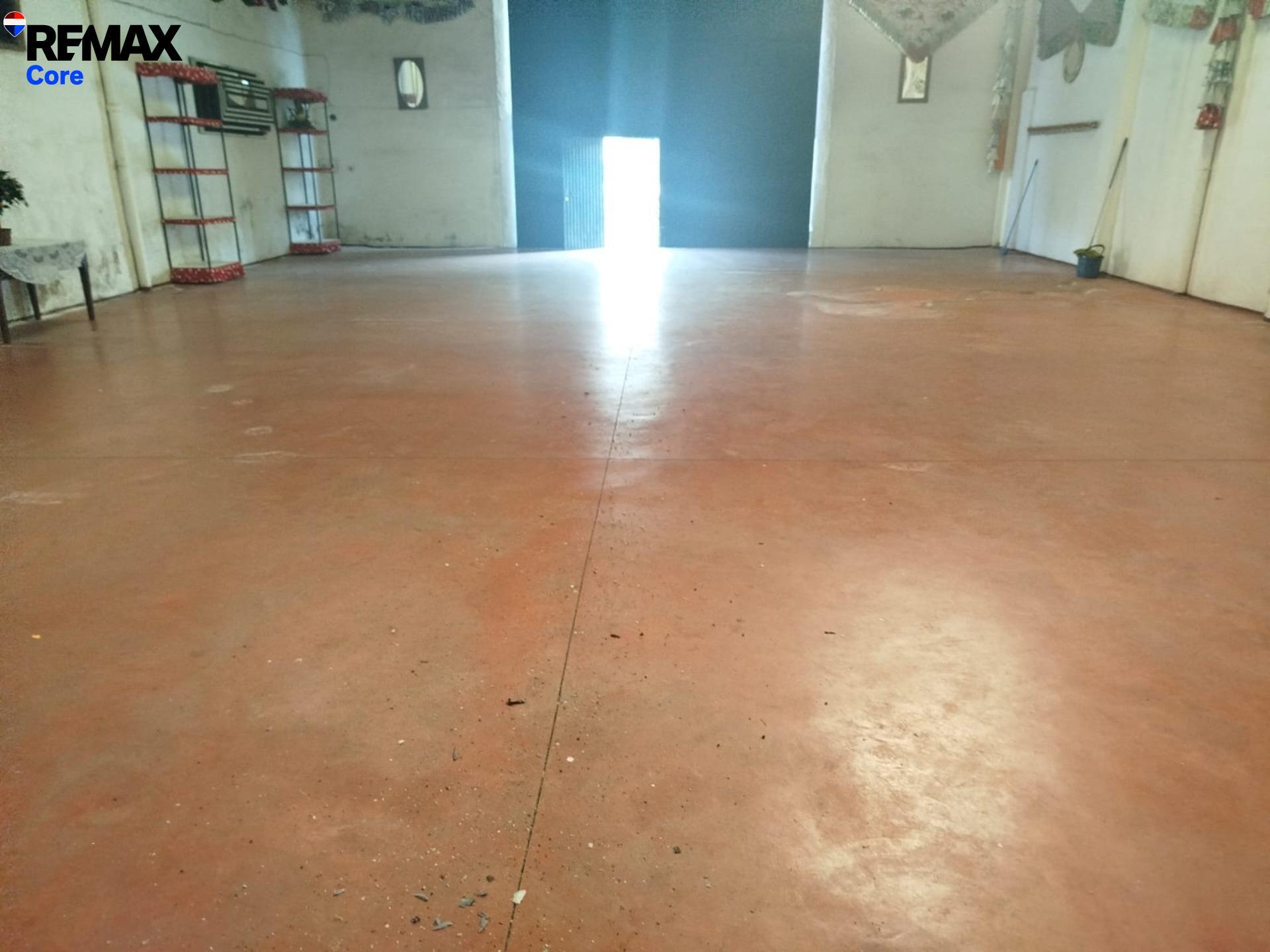 Nave Industrial en venta en Esparragalejo 4/16