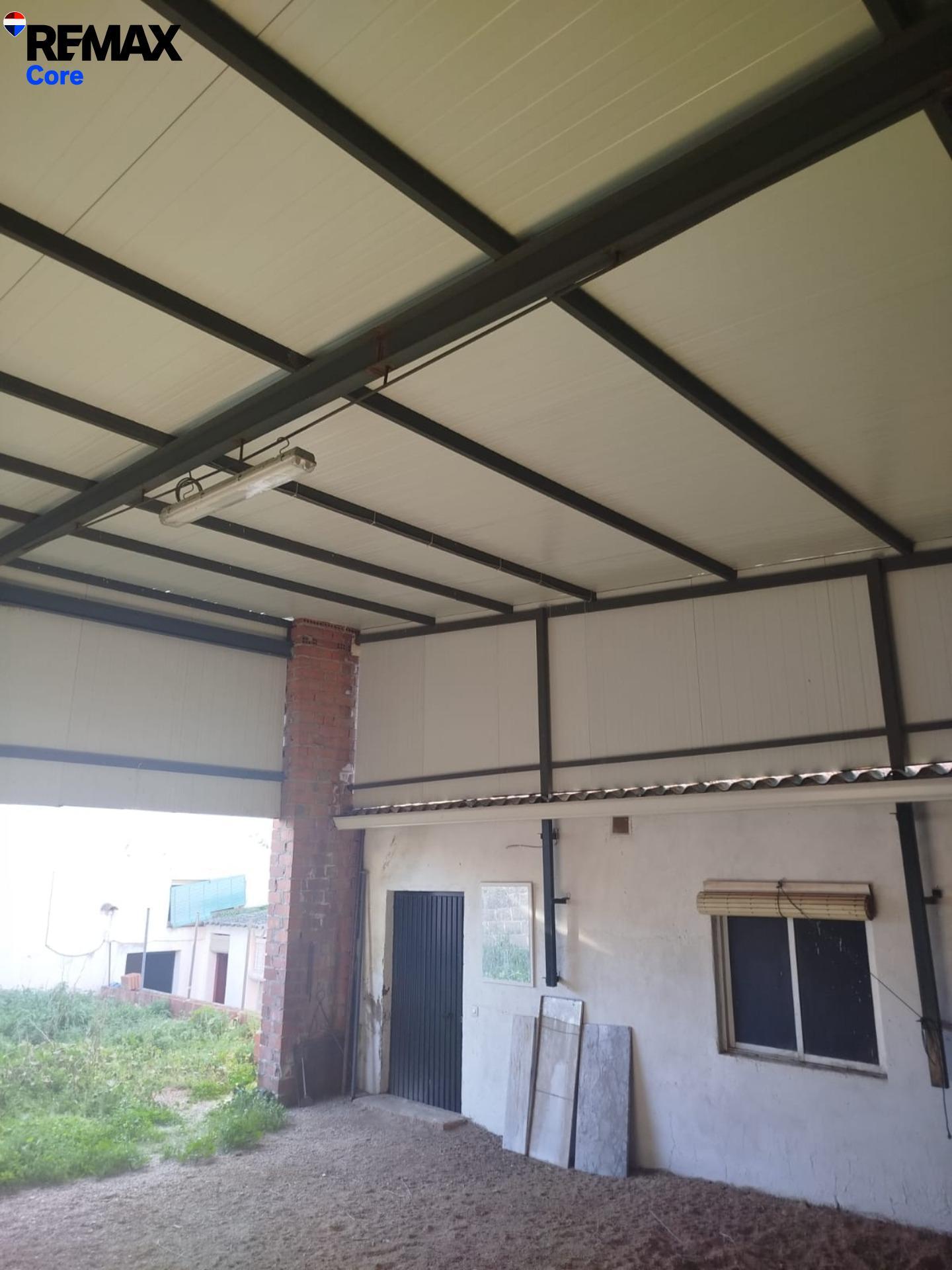 Nave Industrial en venta en Esparragalejo 14/16