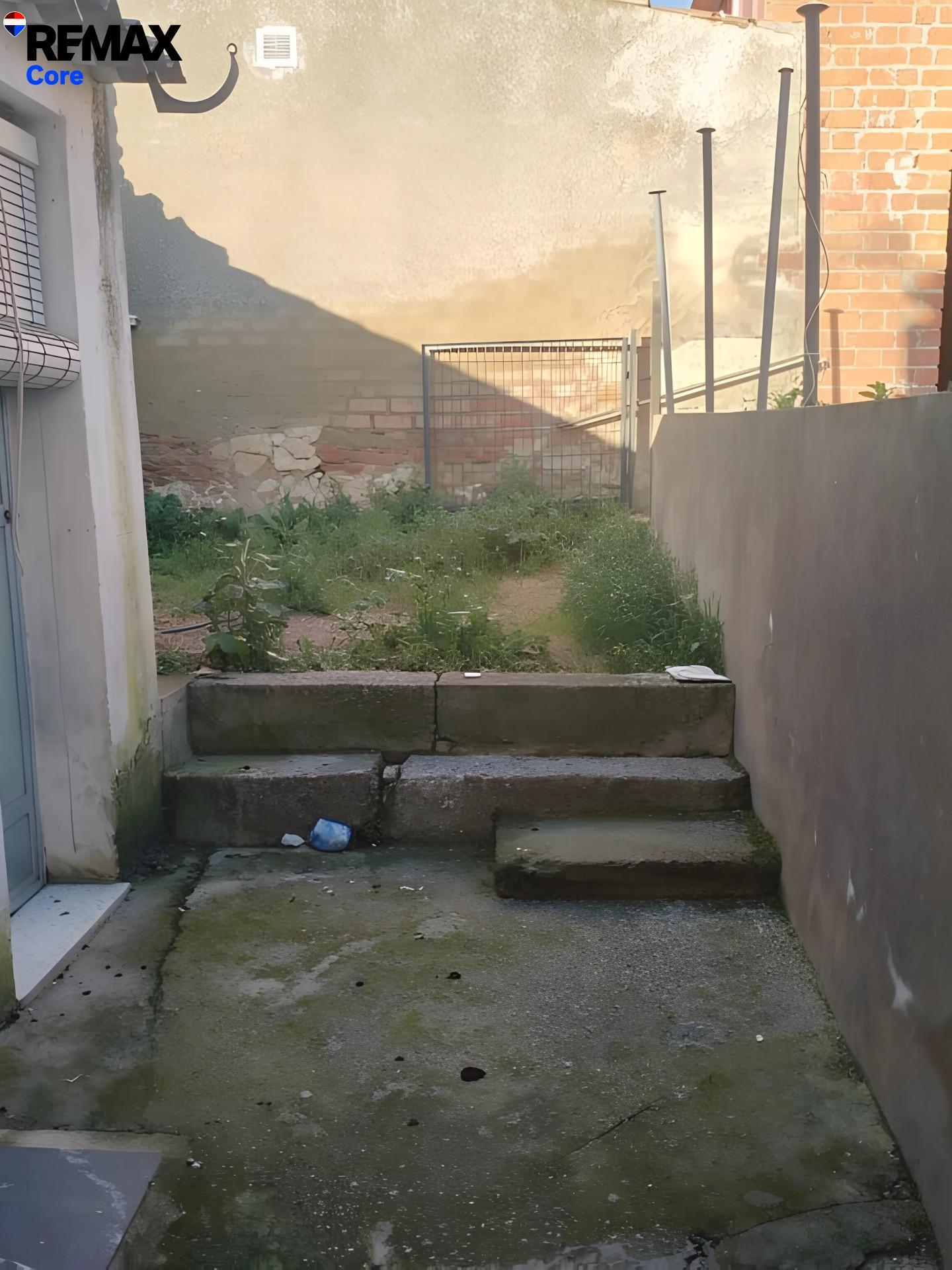 Nave Industrial en venta en Esparragalejo 16/16