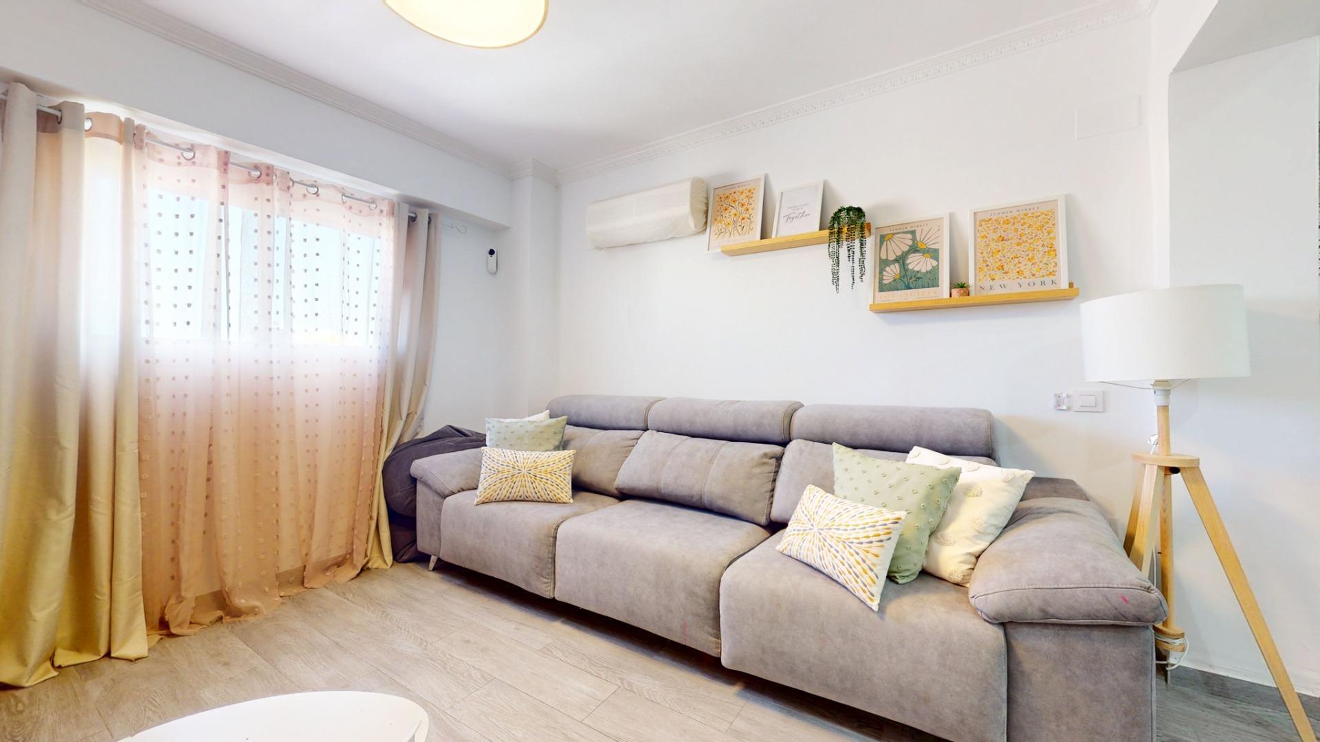 Pisos-Venta-AlmerÃ­a-2411531-Foto-2
