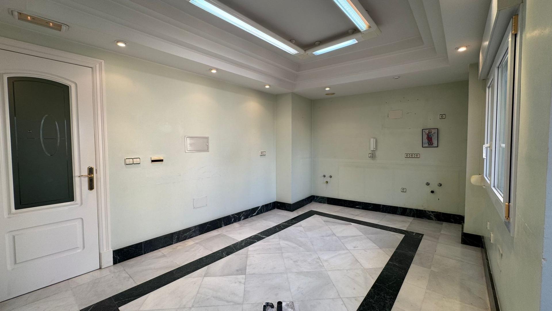 Oficinas-Venta-AlmerÃ­a-2151348-Foto-31