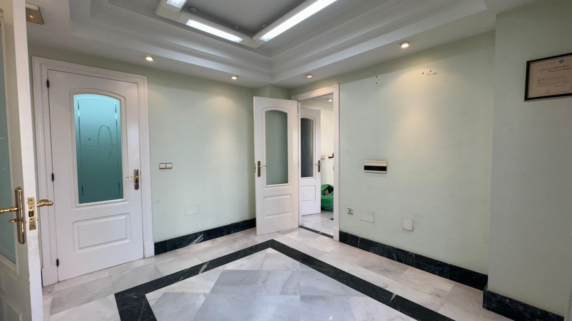 Oficinas-Venta-AlmerÃ­a-2151348-Foto-33