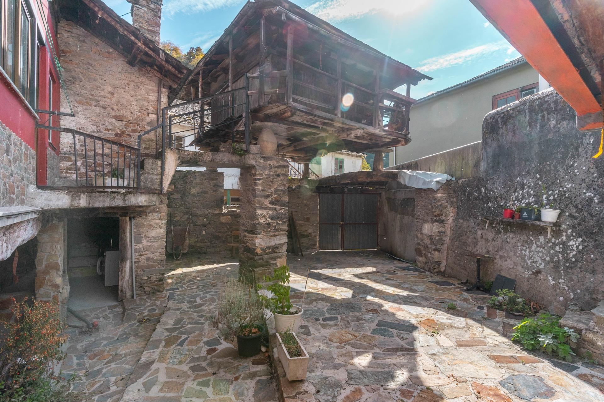 Casas o chalets-Venta-Cangas del Narcea-2201347-Foto-4