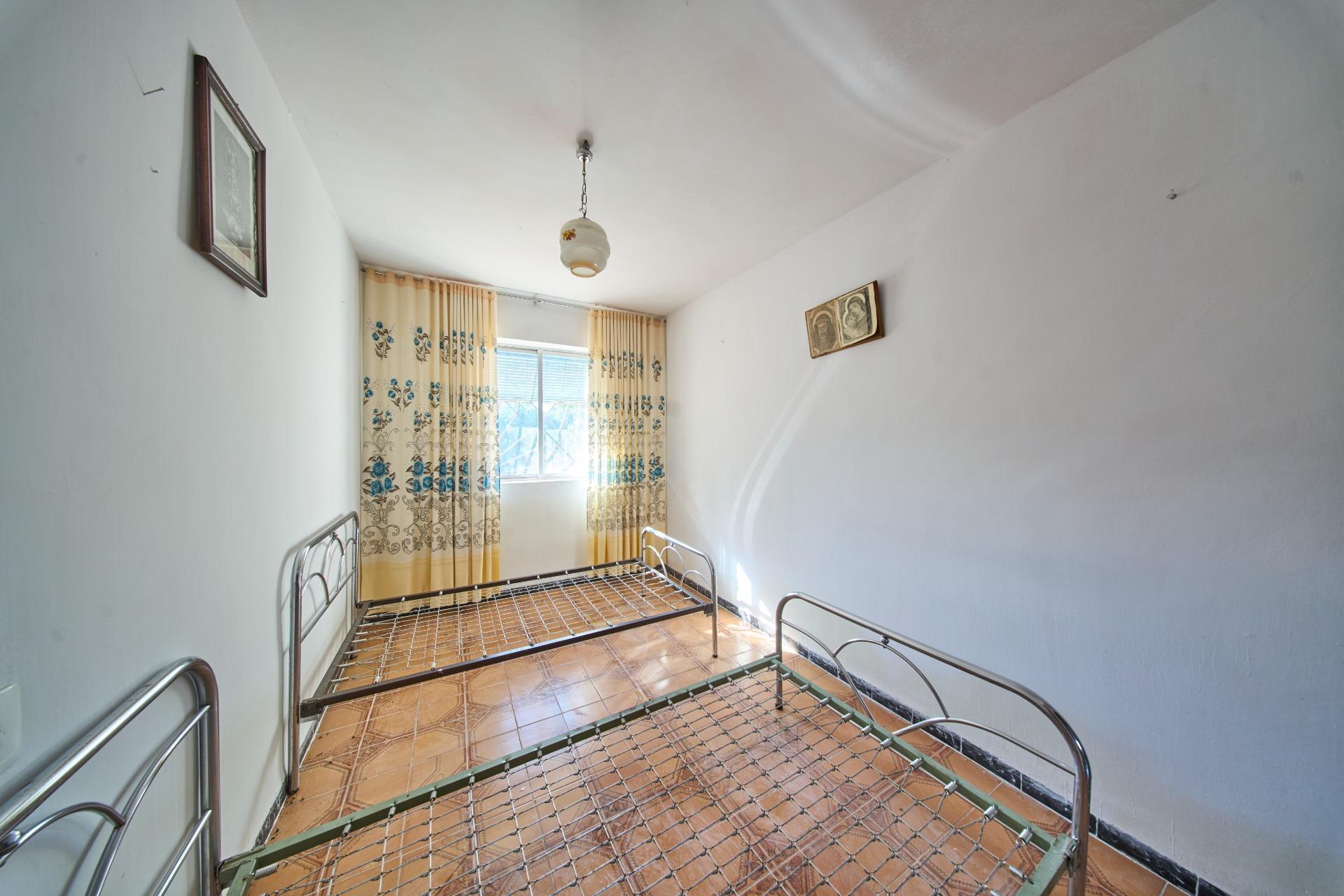 Casa en venta en calle Camino Cortijo De Tarifa, 16, 16, Cullar 20/54