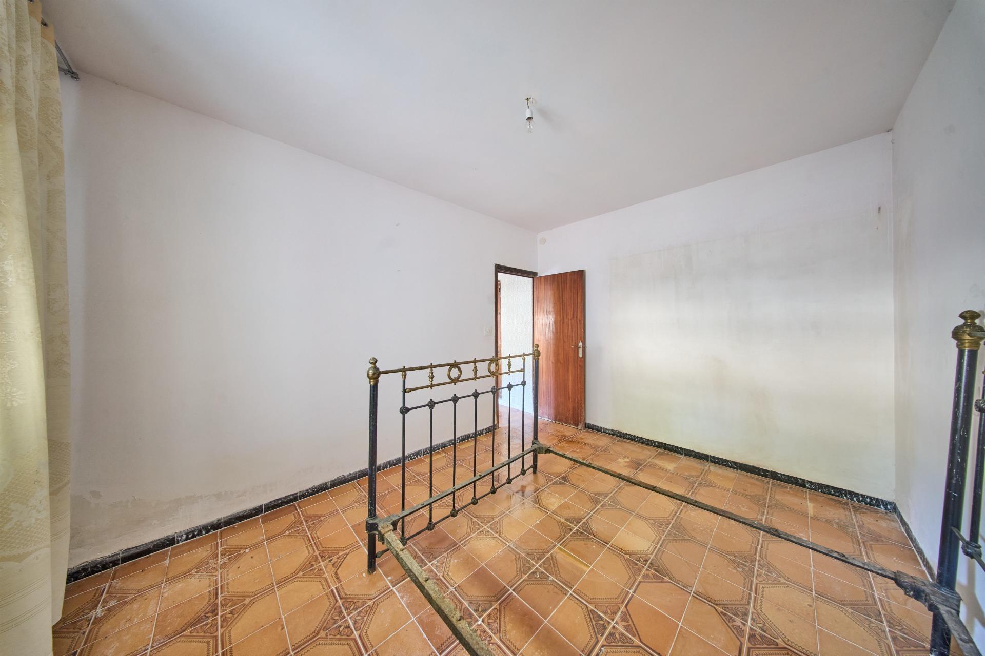 Casa en venta en calle Camino Cortijo De Tarifa, 16, 16, Cullar 31/54