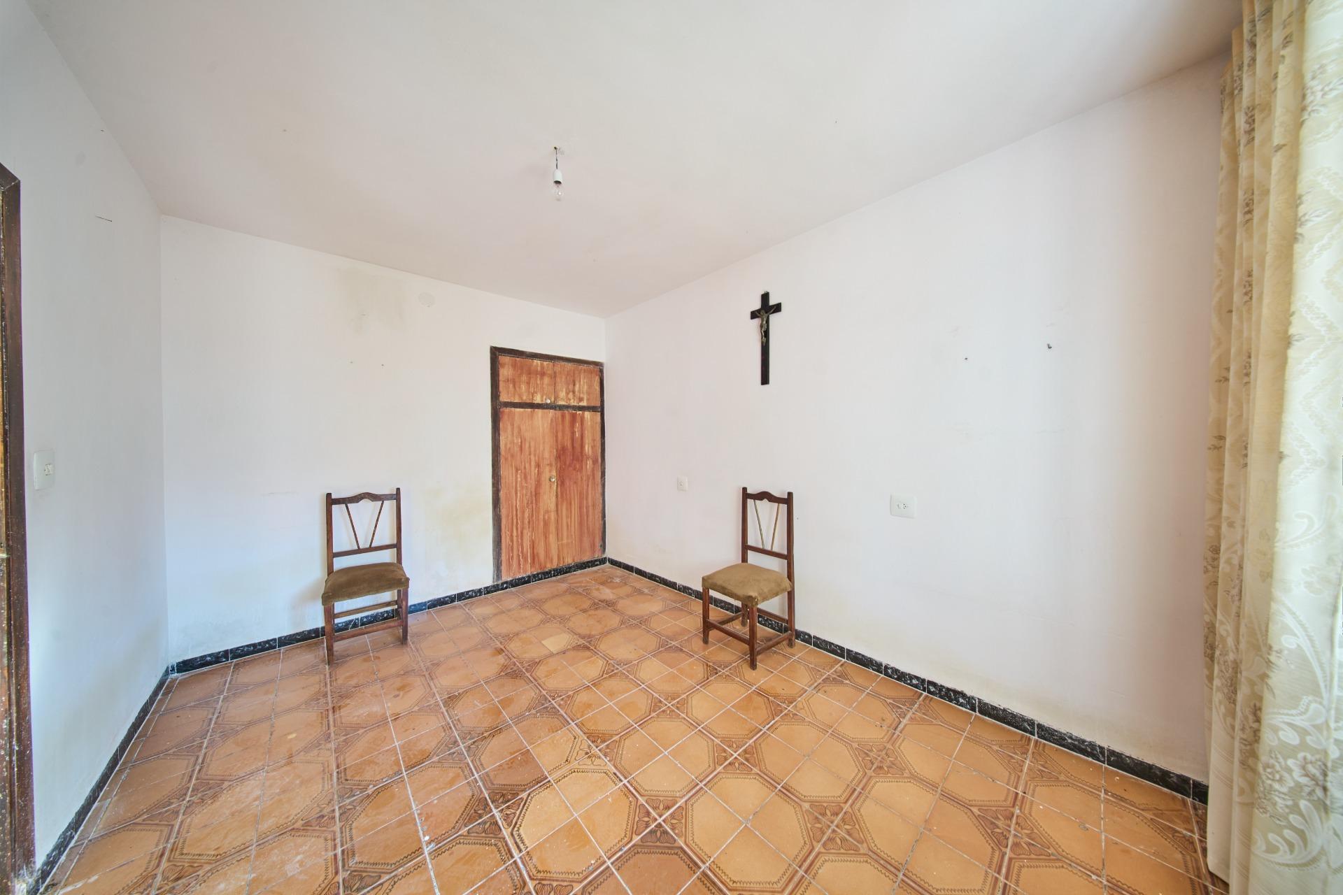 Casa en venta en calle Camino Cortijo De Tarifa, 16, 16, Cullar 41/54