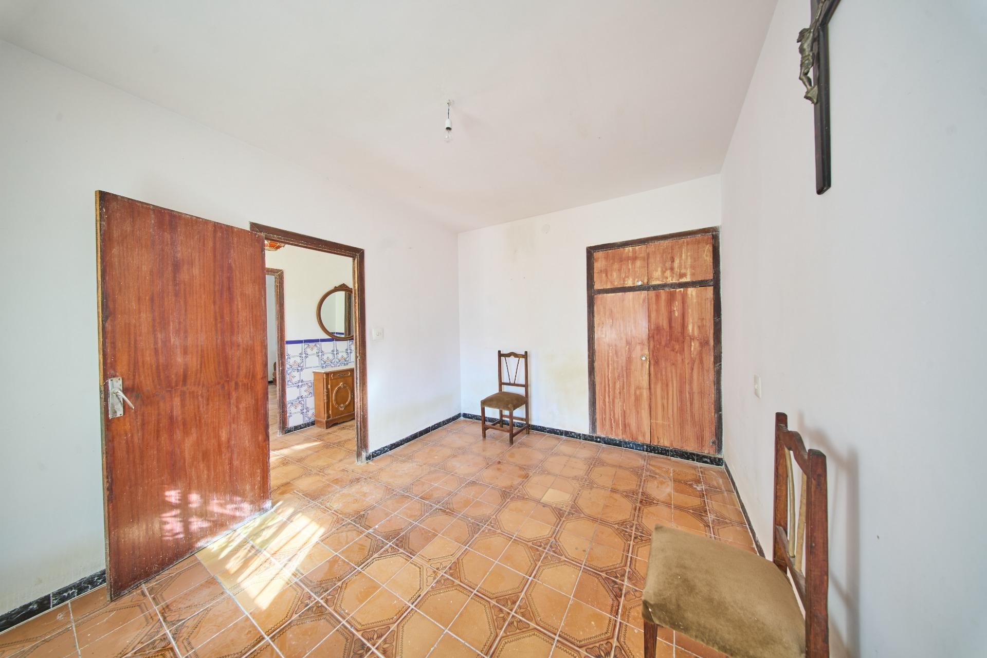Casa en venta en calle Camino Cortijo De Tarifa, 16, 16, Cullar 44/54