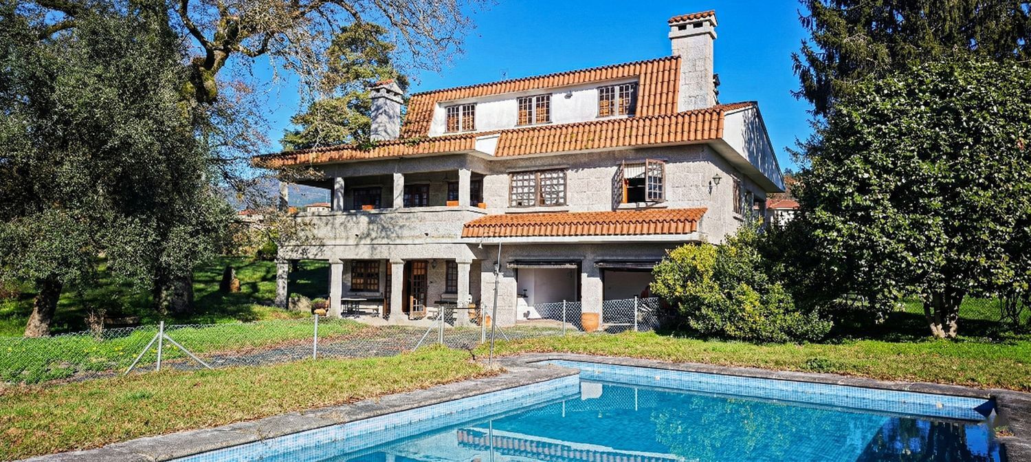 Chalet individual en venta, Tui, Pontevedra