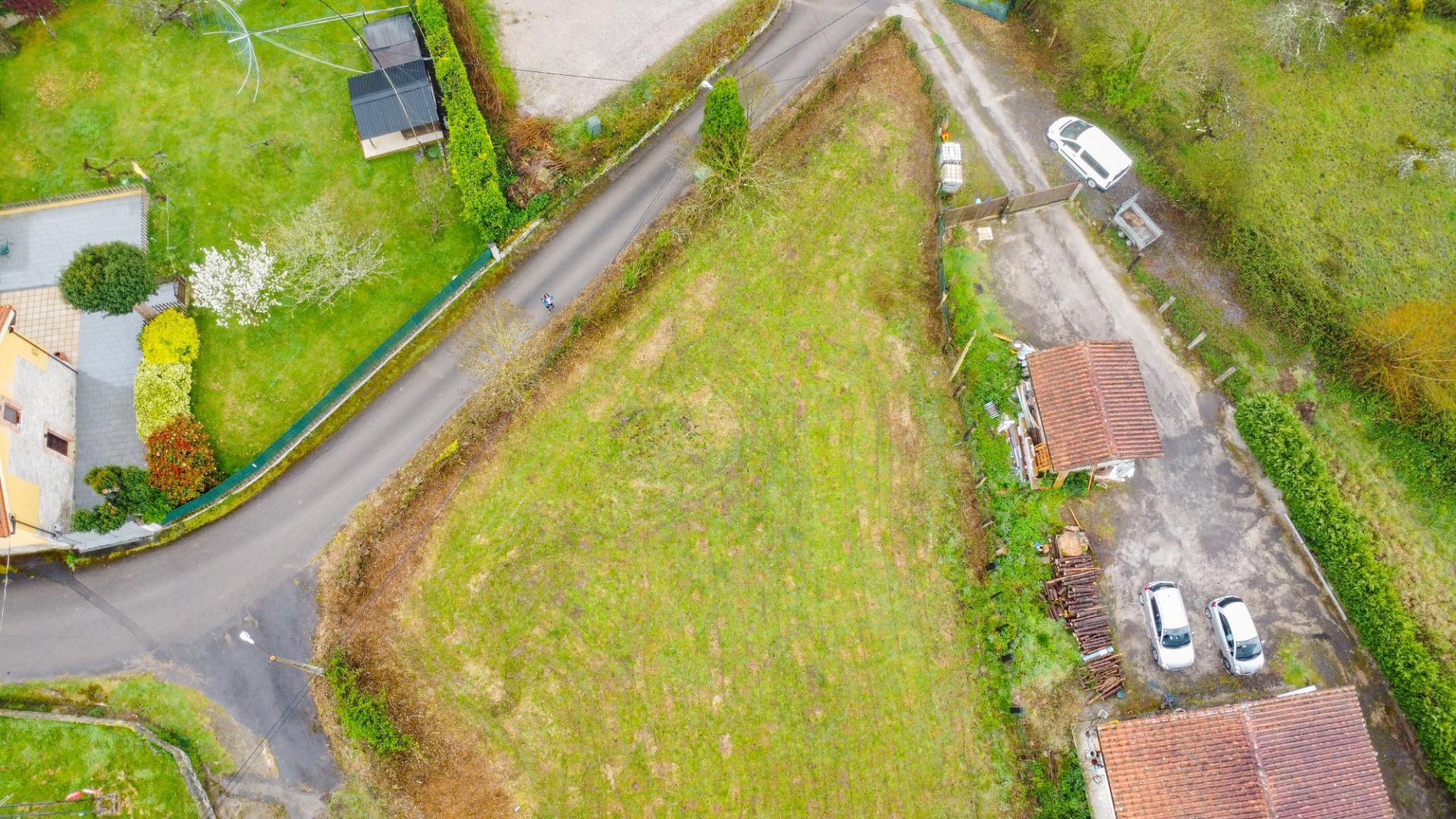 Terreno en venta  calle CEÑAL, 7, Siero  1/1