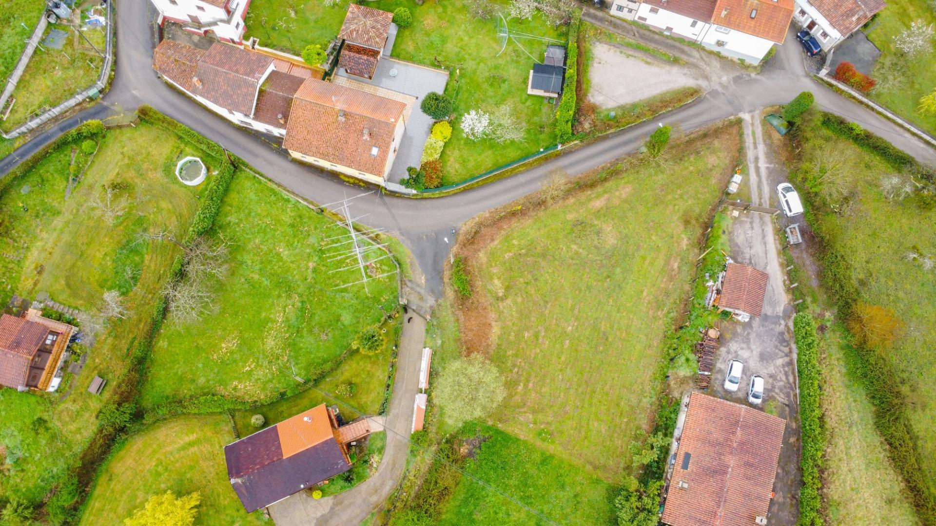 Terreno en venta en calle Ceñal, 7, Siero 6/39