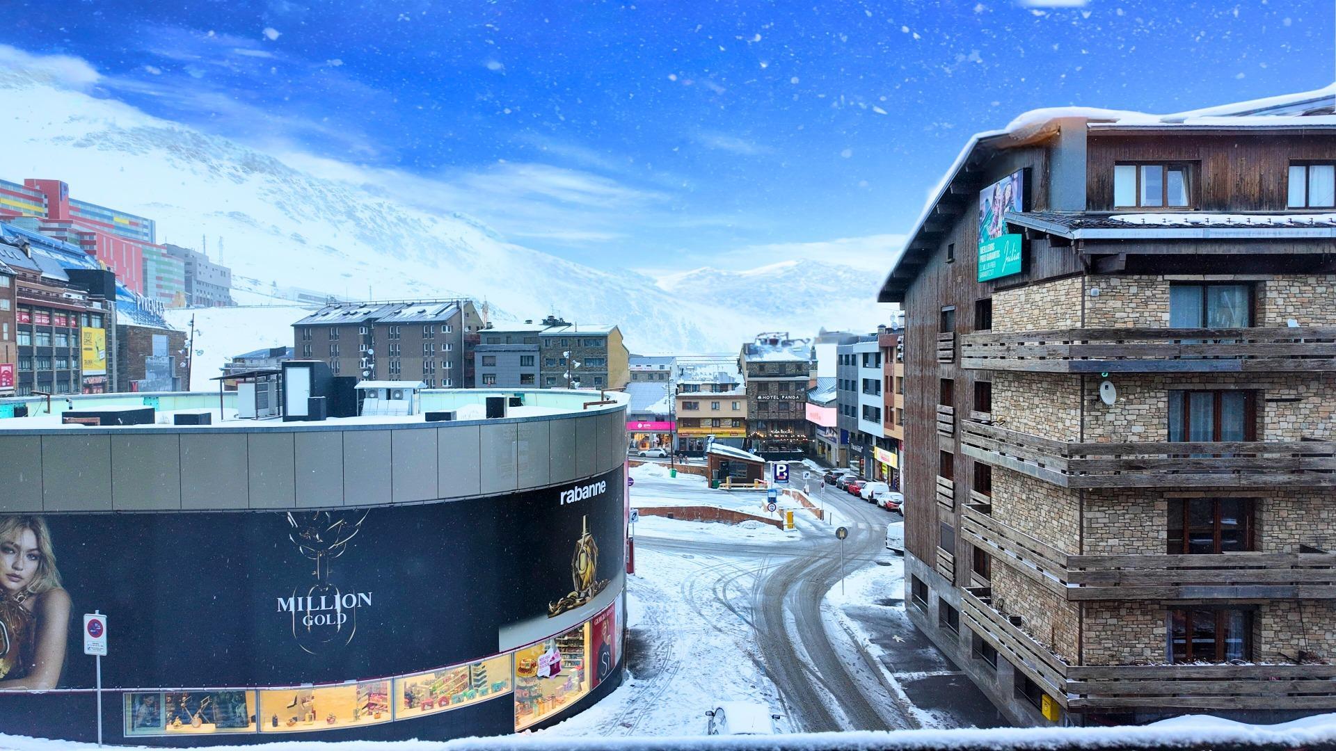 Edificio en venta, Pas de la Casa,
