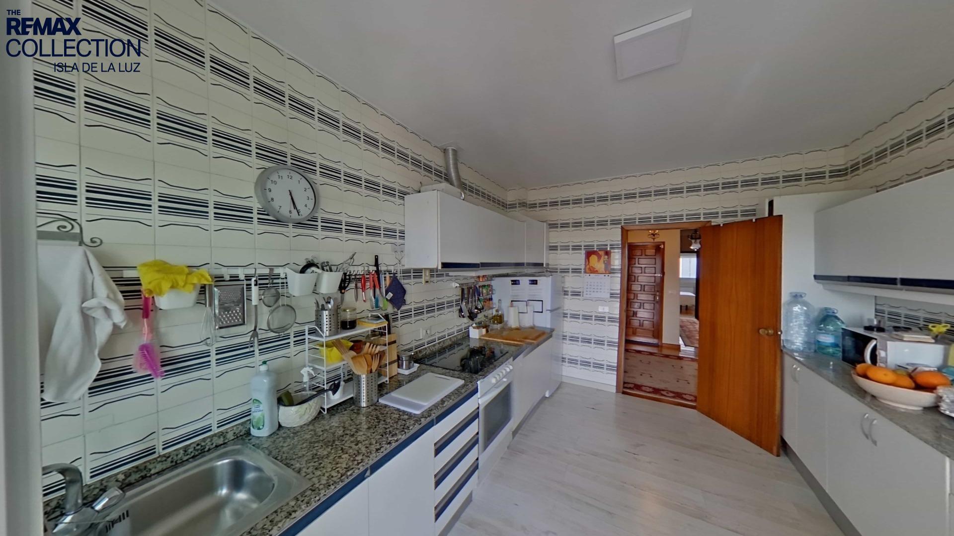 Edificios-Venta-Cambados-2210083-Foto-5