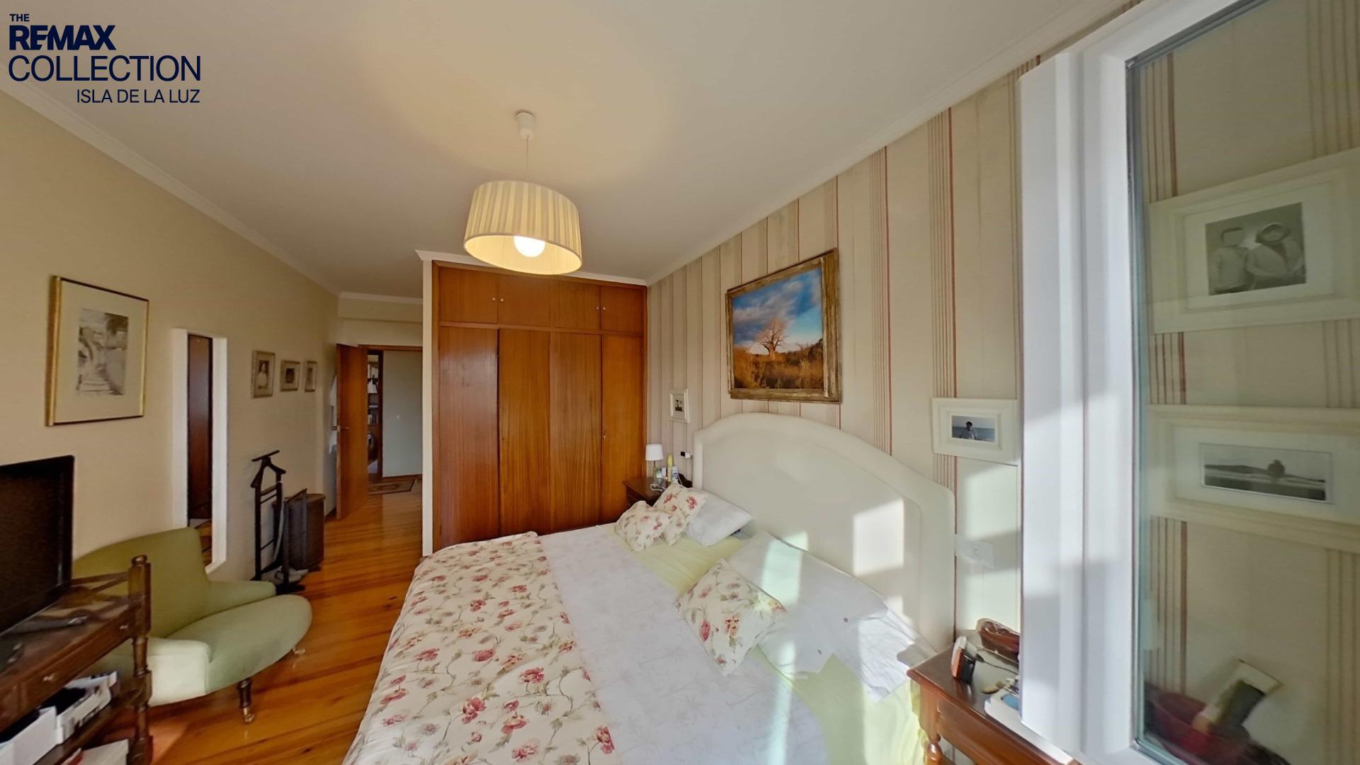 Edificios-Venta-Cambados-2210083-Foto-10