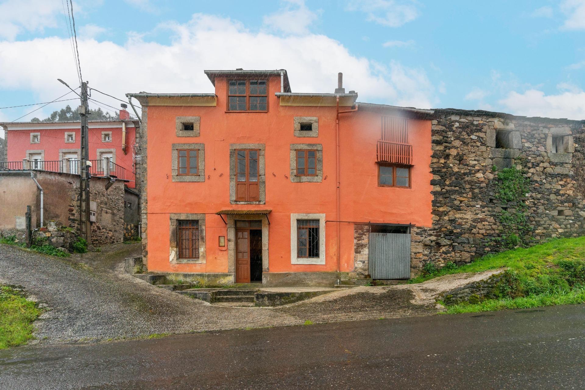 Casa en venta  calle PEIRONES, 36, Boal  1/1