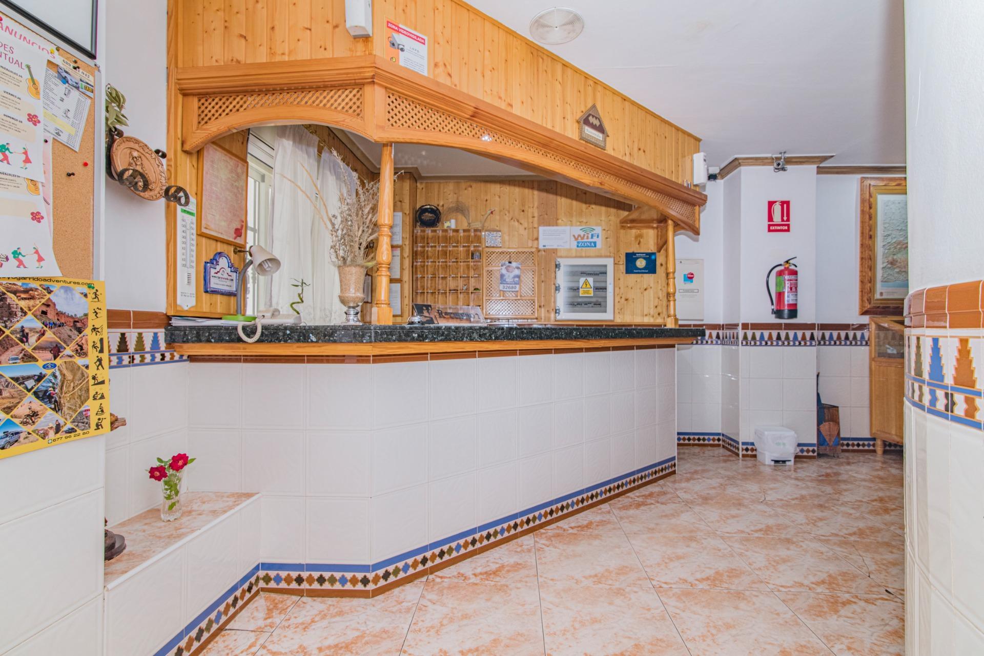 Edificios-Venta-Cortes y Graena-1395070-Foto-59