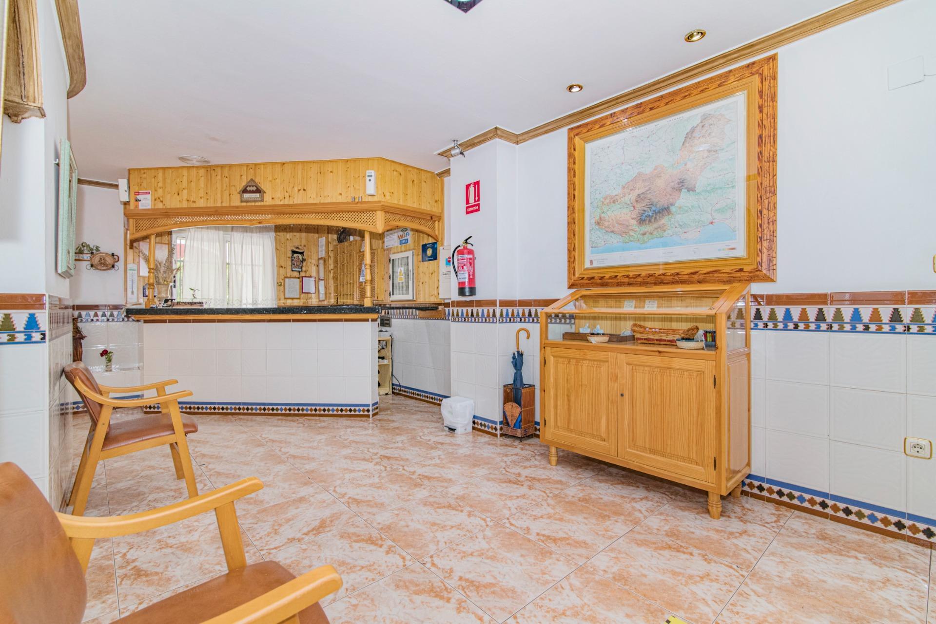 Edificios-Venta-Cortes y Graena-1395070-Foto-57