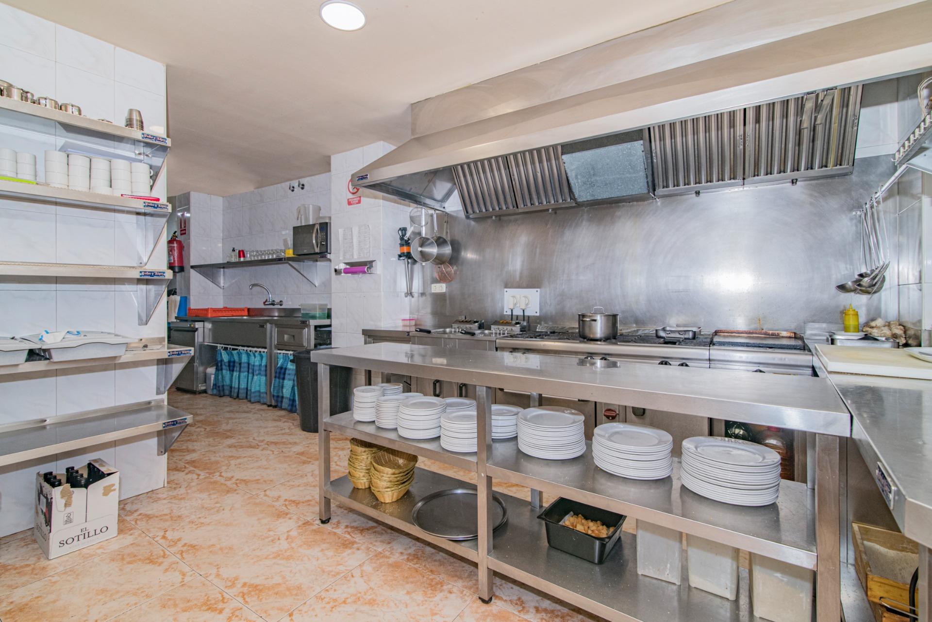 Edificios-Venta-Cortes y Graena-1395070-Foto-62