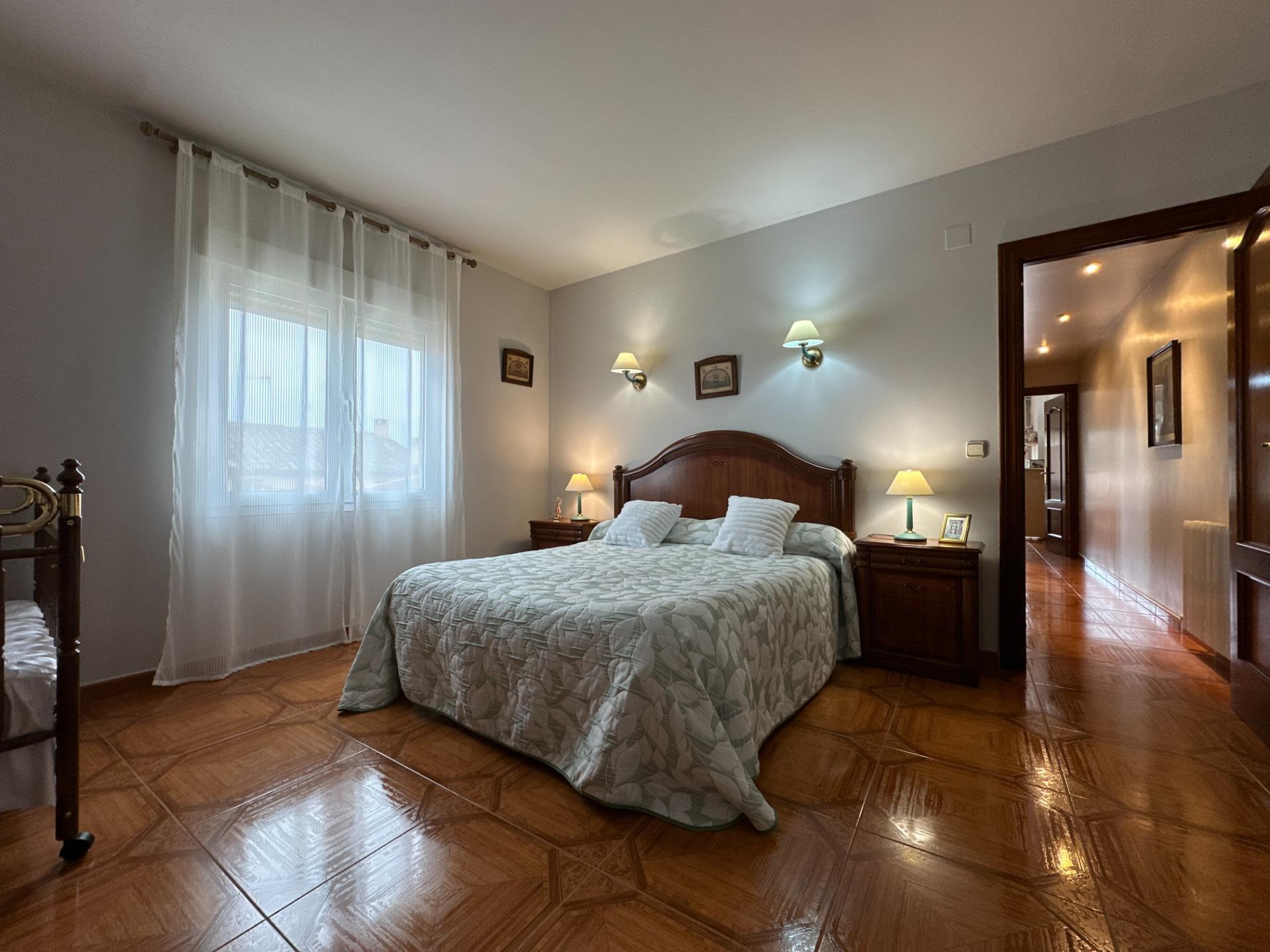 Casas o chalets-Venta-Cortes-2416037-Foto-66