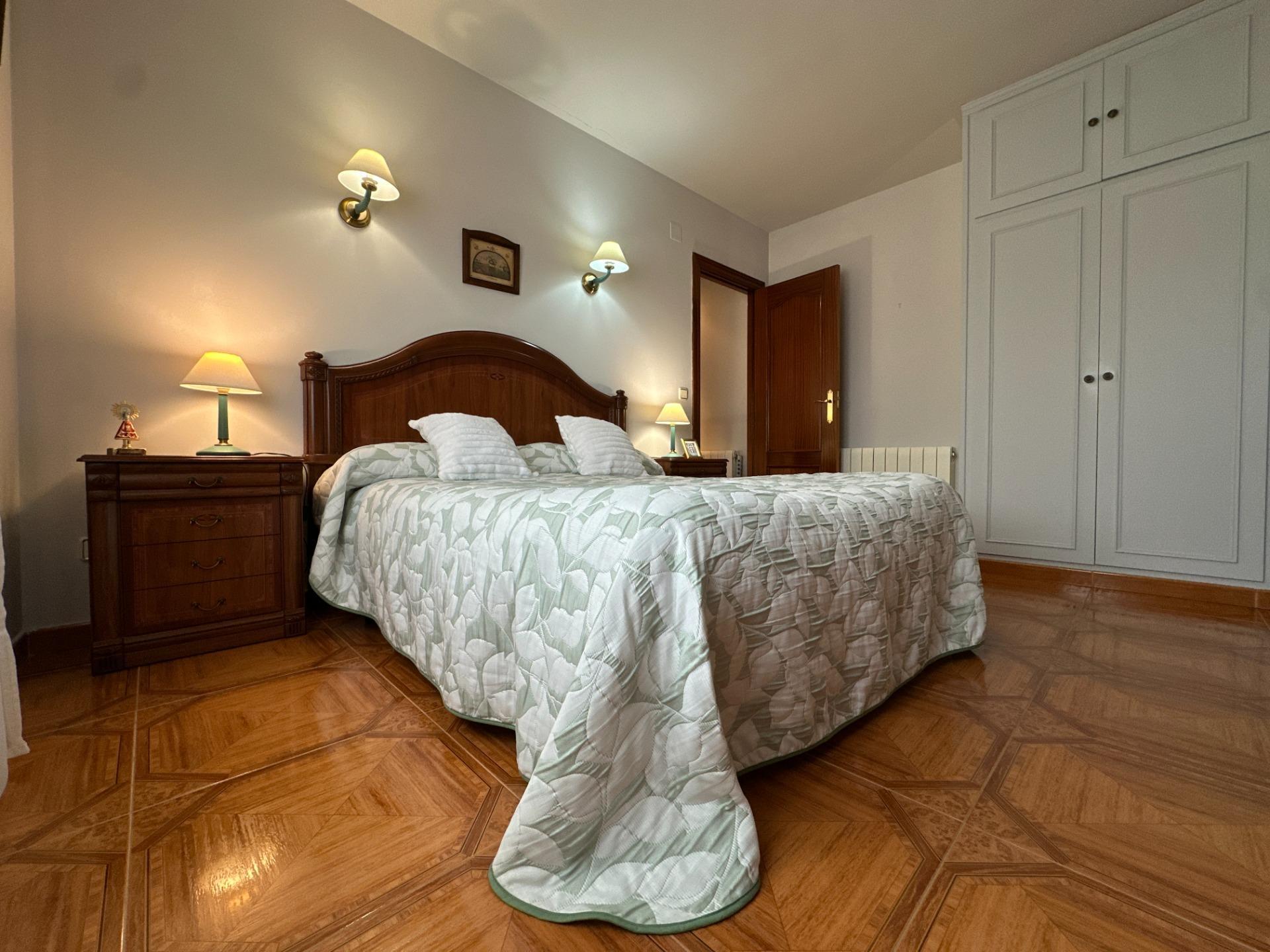Casas o chalets-Venta-Cortes-2416037-Foto-68