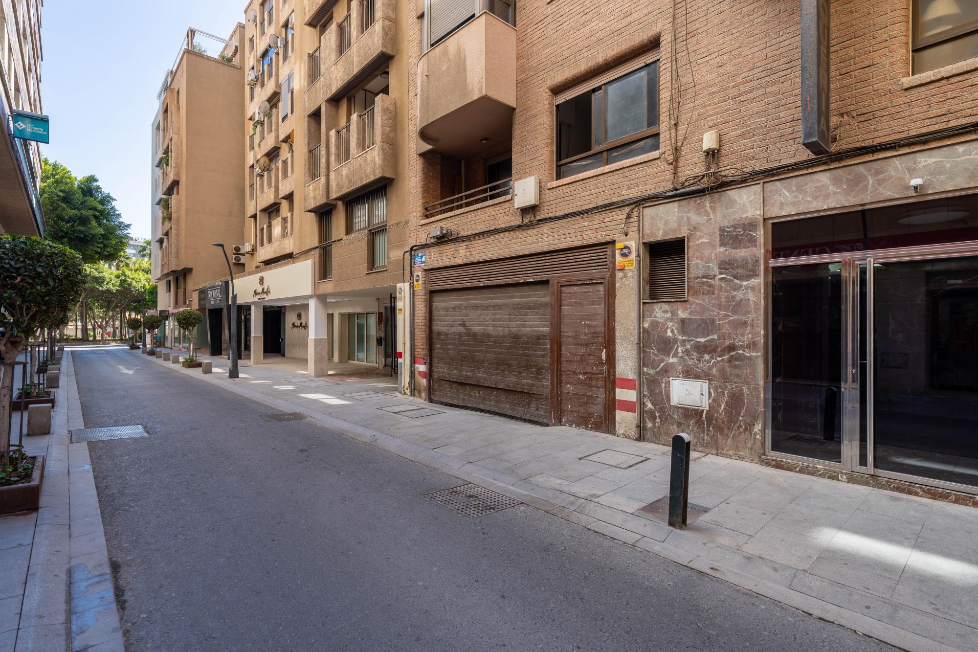 Garajes-Venta-AlmerÃ­a-2248847-Foto-10