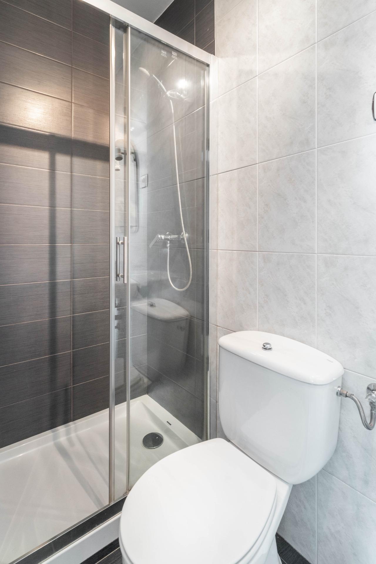 Edificios-Venta-Bercianos del PÃ¡ramo-2411789-Foto-40