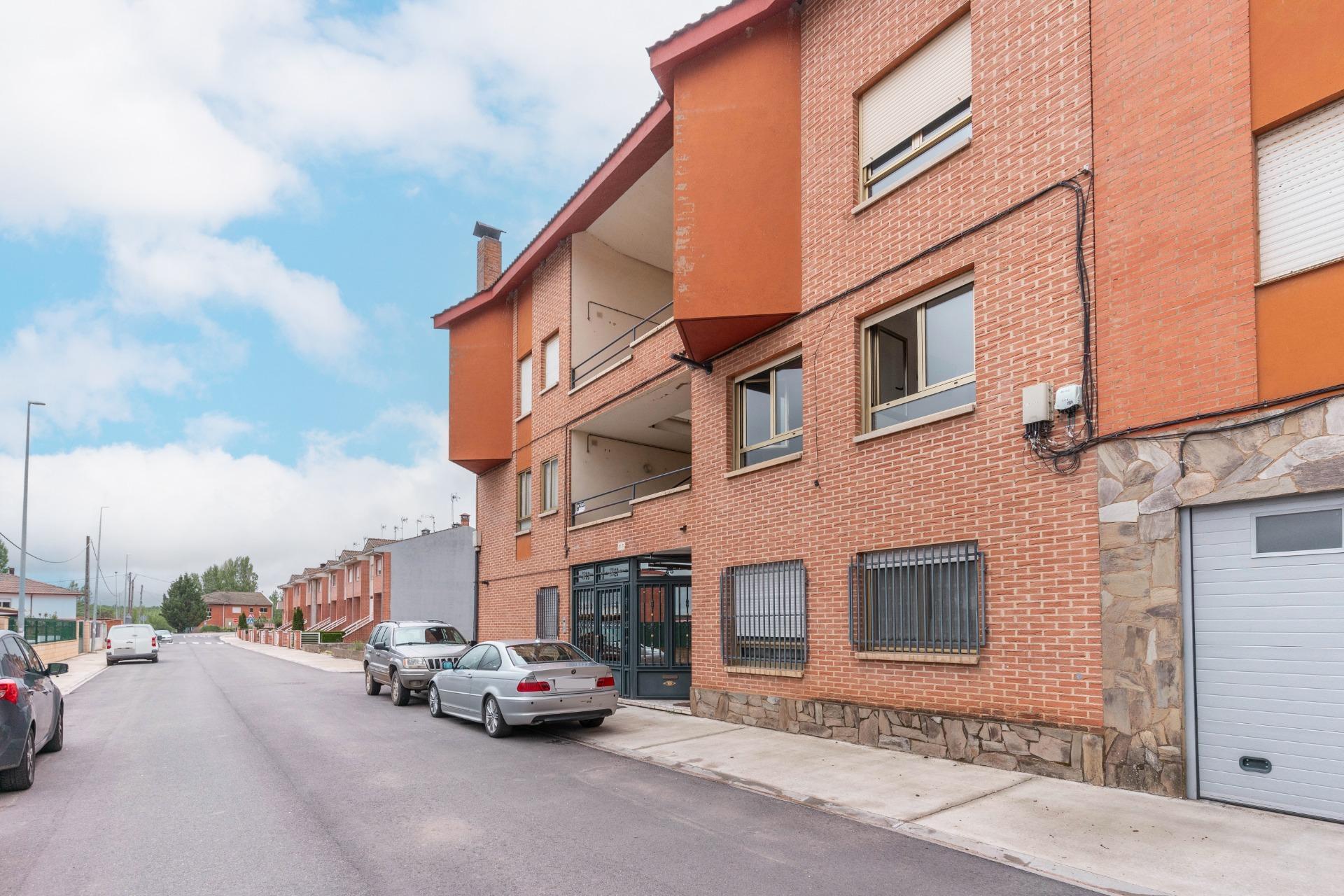 Piso en venta  calle POLIDEPORTIVO, 7, Santa Marina del Rey  27/38