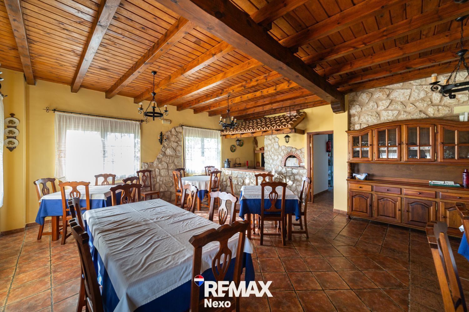 Edificio en venta, San Llorente