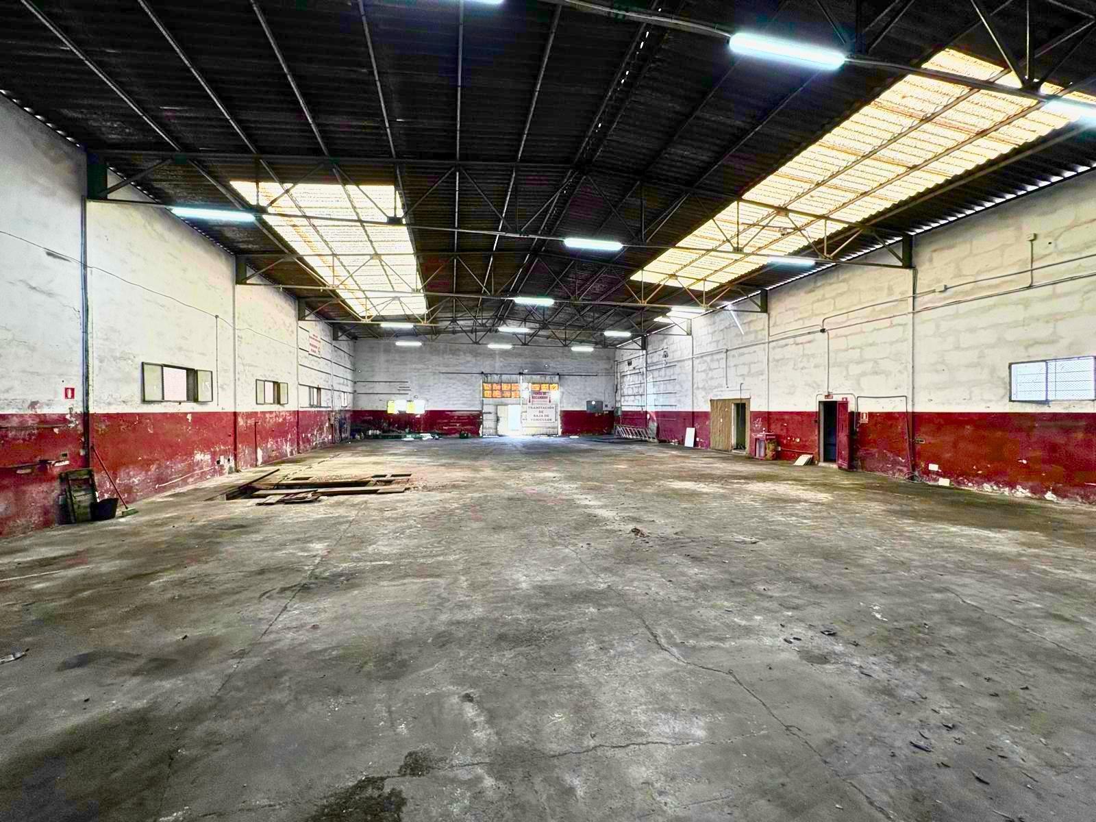 Nave industrial en venta, Muro