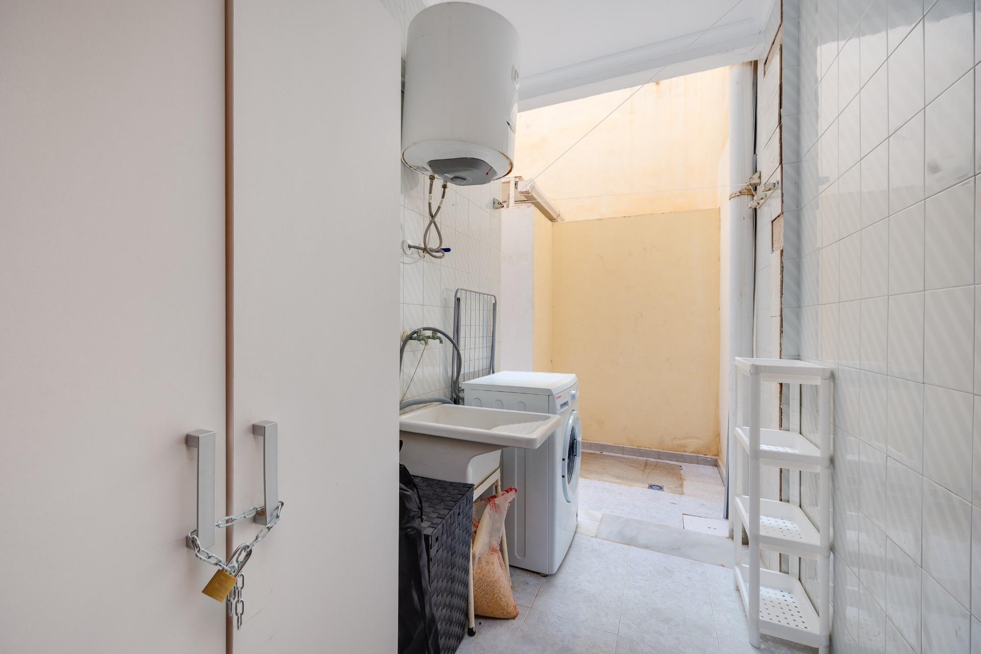 Pisos-Venta-Torrevieja-2412032-Foto-27