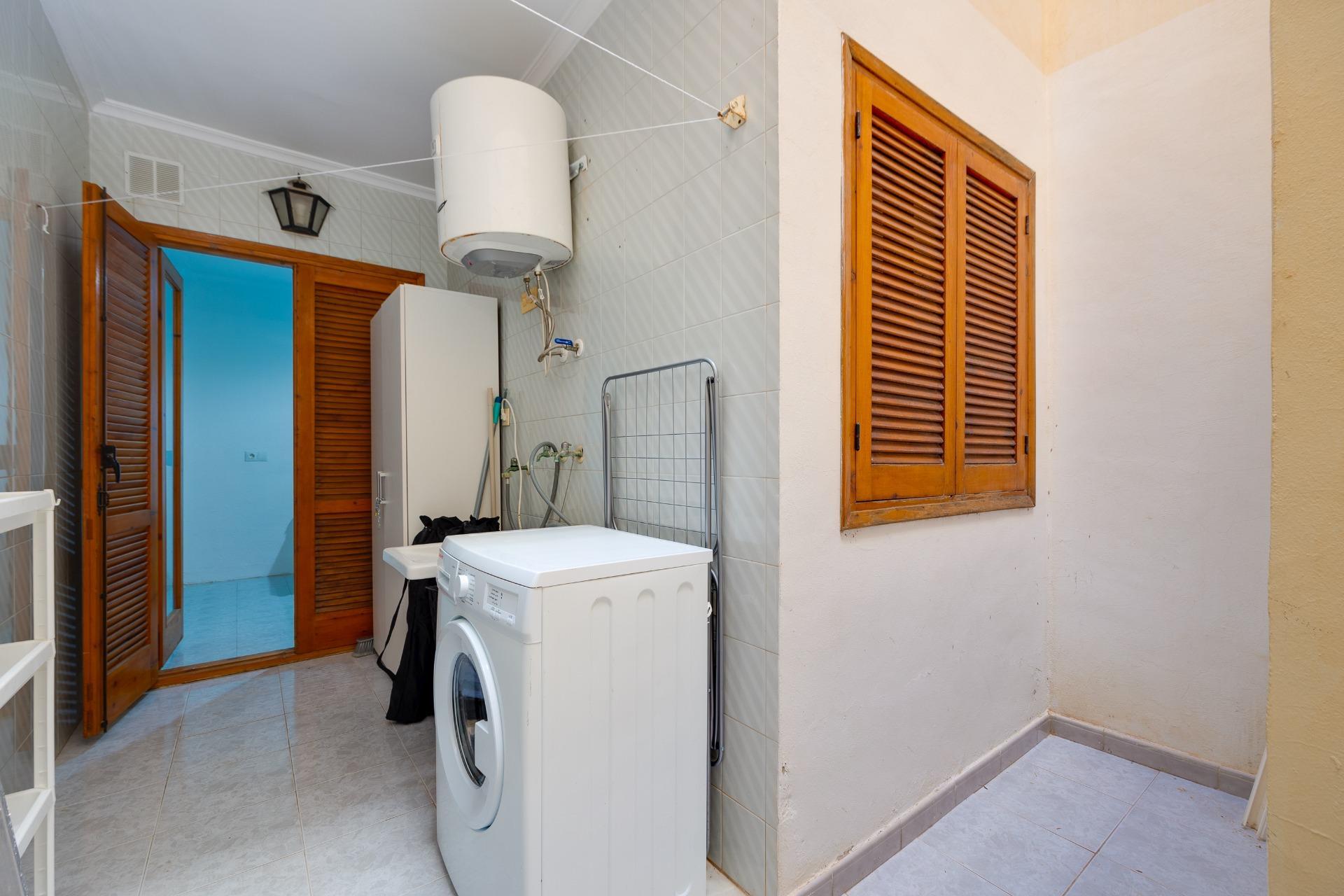 Pisos-Venta-Torrevieja-2412032-Foto-28
