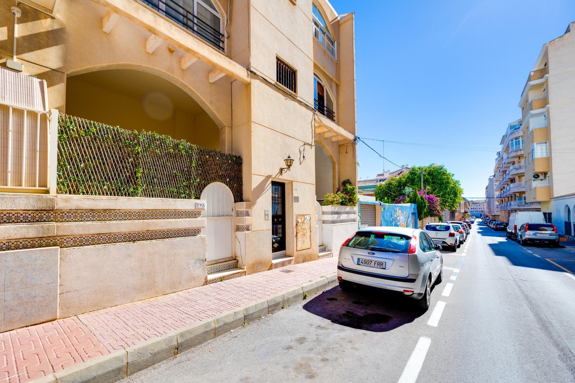 Pisos-Venta-Torrevieja-2412032-Foto-35